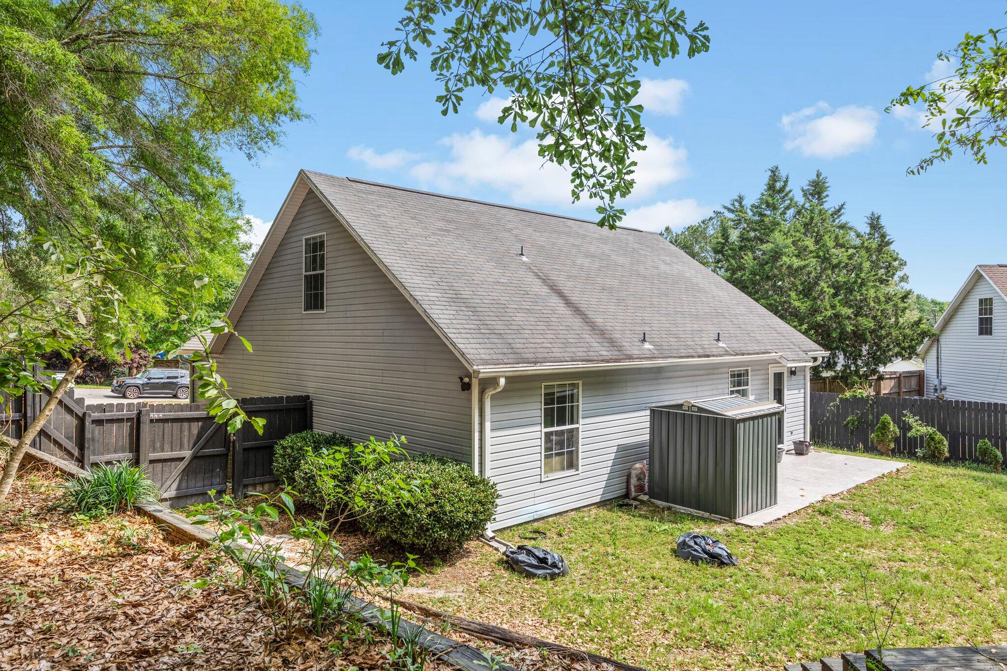 COUNTRYVIEW ESTATES 1ST ADDN - Residential