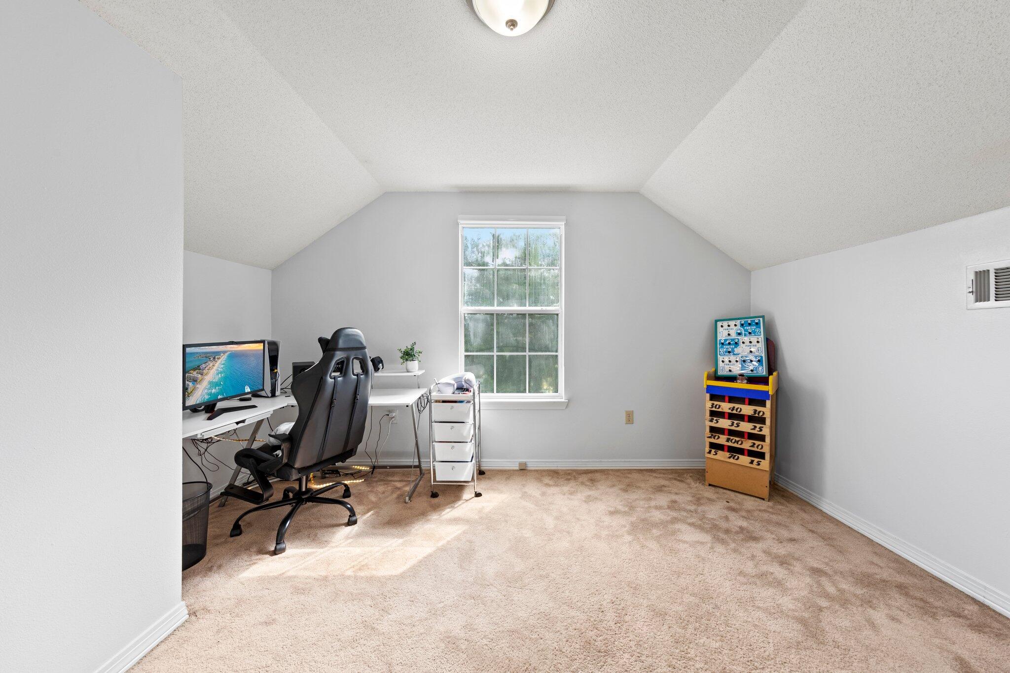 COUNTRYVIEW ESTATES 1ST ADDN - Residential