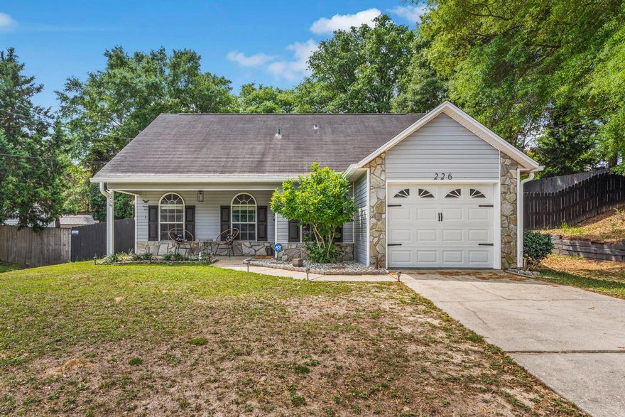 Great location! South of Crestview. This charming 3 bedroom, 2 bathroom home is near the bases, schools and shopping. Well maintained and lots of updates to this home. New light fixtures, freshly painted, renovated kitchen, new flooring, just to name a few! Enjoy your morning coffee on the front porch or on the back patio enjoying nature. Large living room is great for entertaining. Kitchen is spacious and has a pantry. Master Bedroom is on the main floor with a large closet. Master bathroom has double vanities. The large loft area is between the guest bedrooms upstairs. Upstairs bathroom is off of the loft area. Back yard is fenced in and terraced.Beautiful back yard to entertain or plant that garden. New Roof installed prior to closing with acceptable offer. This home is a must see!