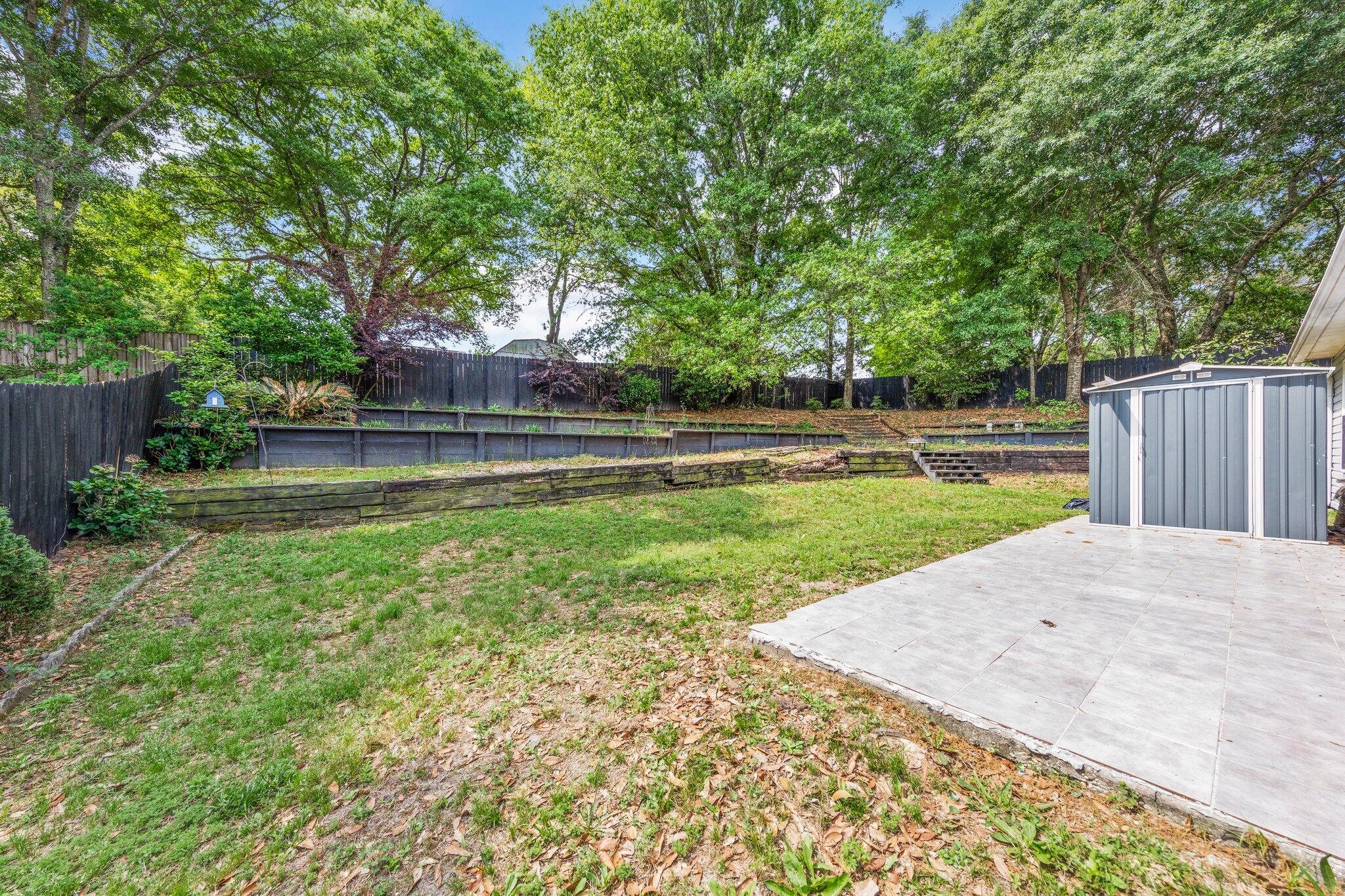 COUNTRYVIEW ESTATES 1ST ADDN - Residential