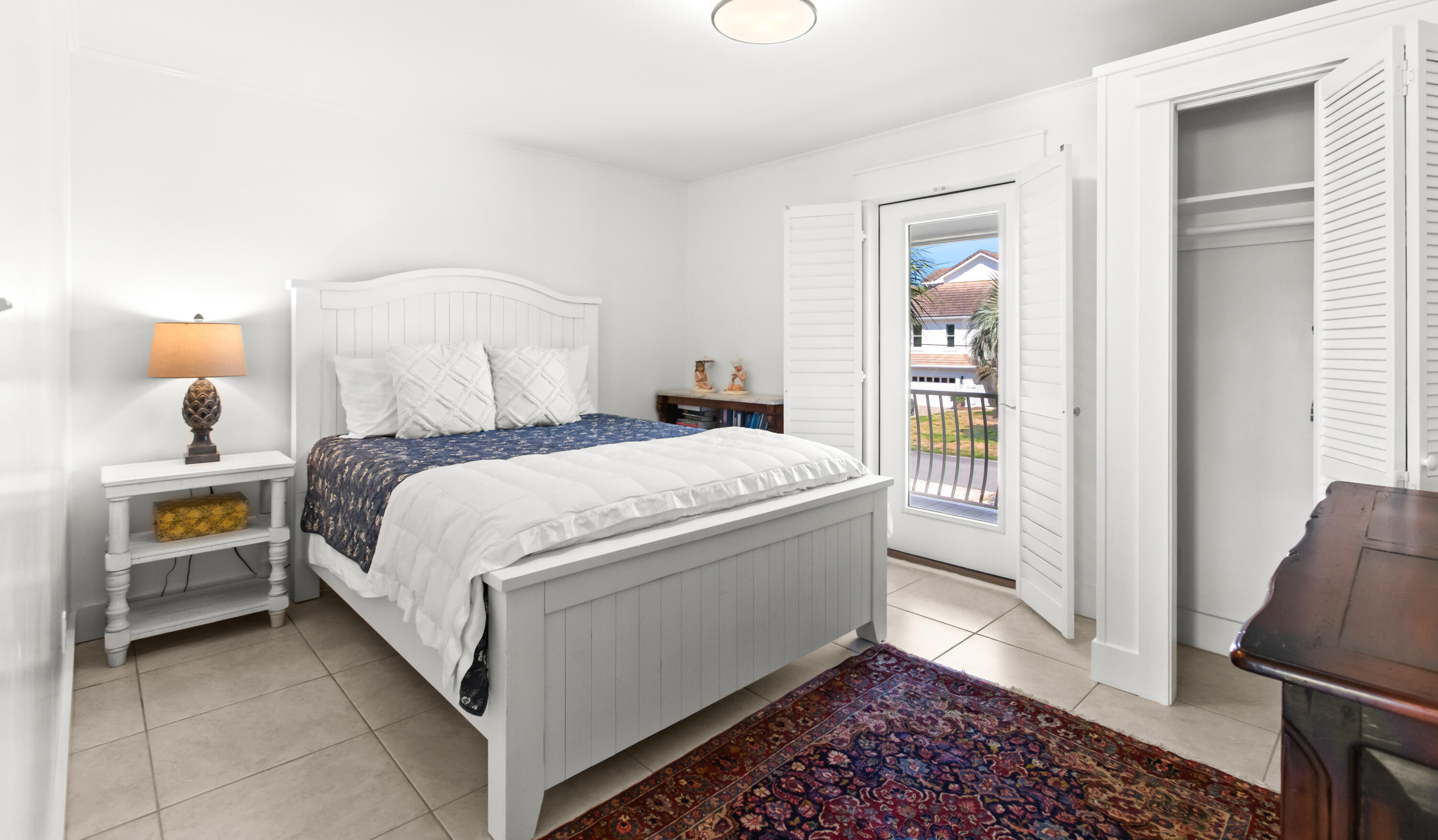 HOLIDAY ISLE - Residential