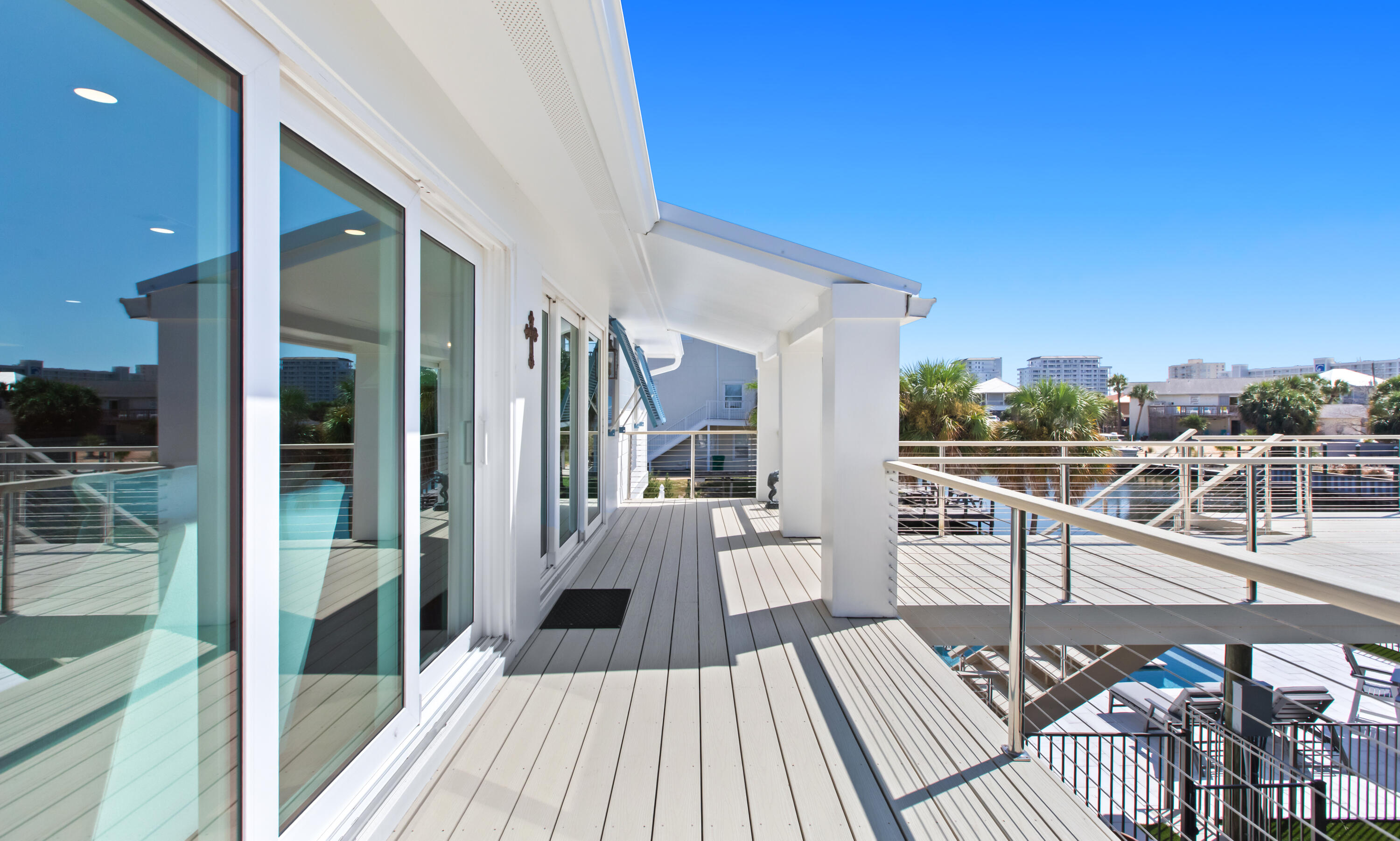 HOLIDAY ISLE - Residential