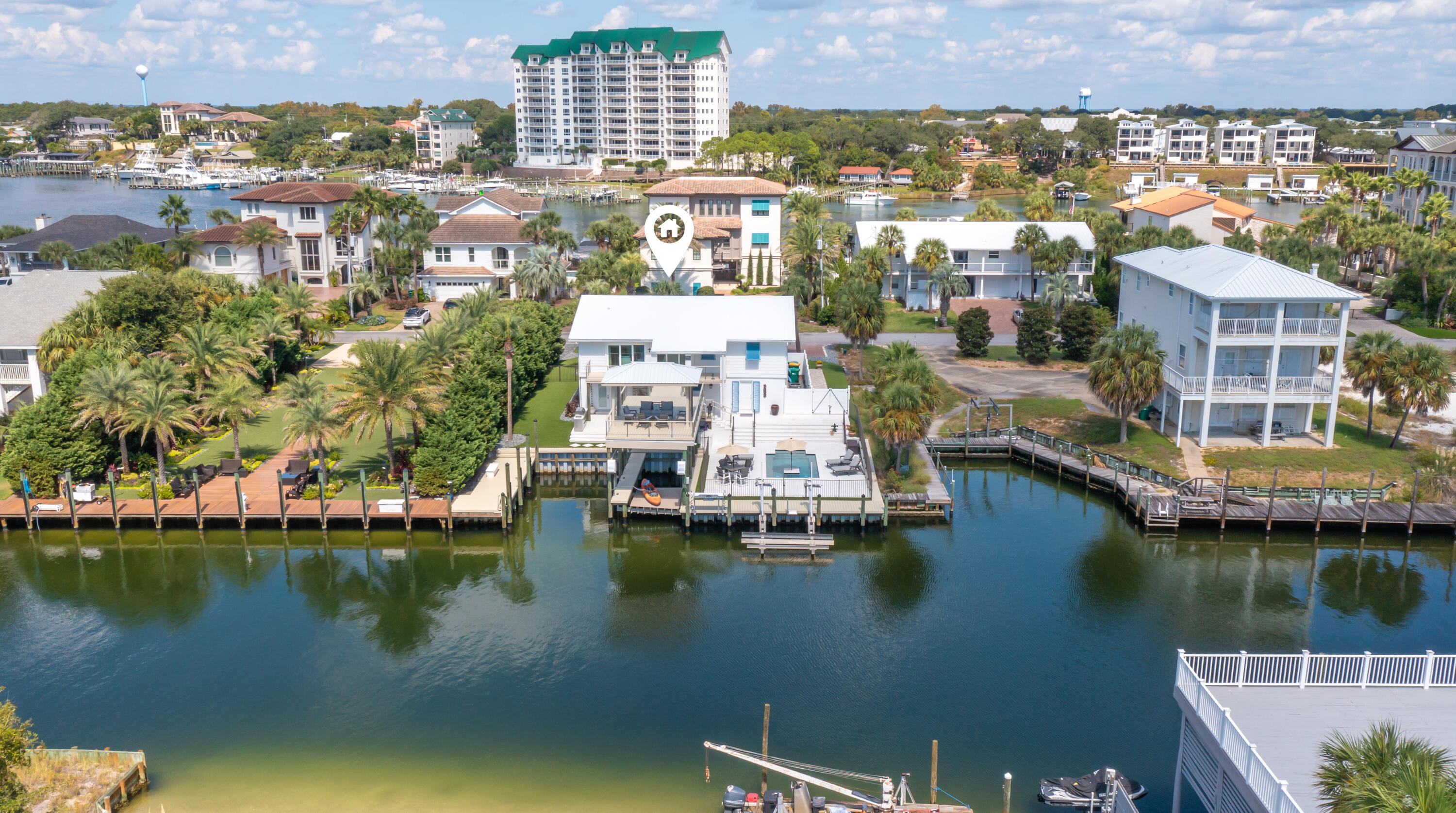 HOLIDAY ISLE - Residential