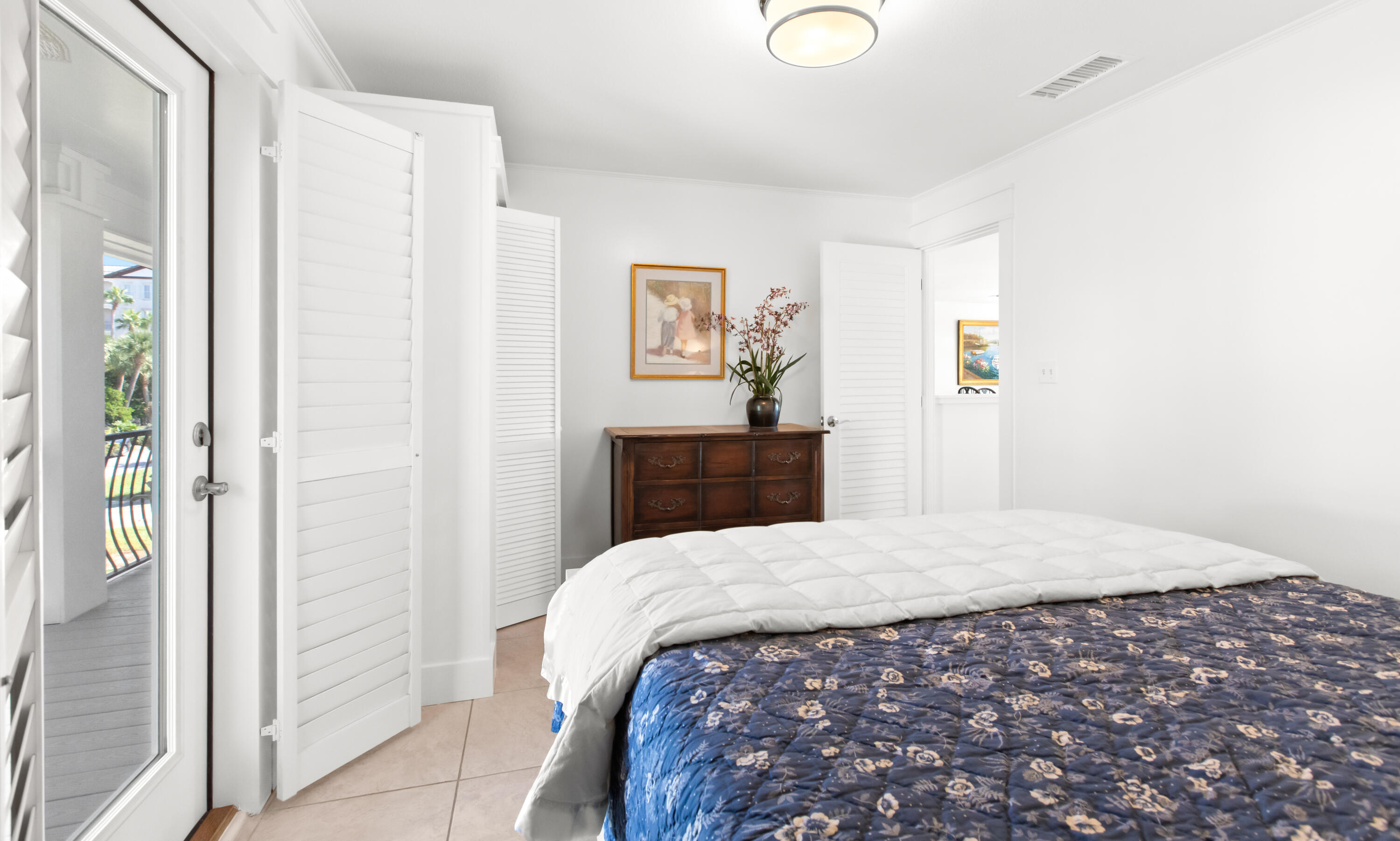HOLIDAY ISLE - Residential