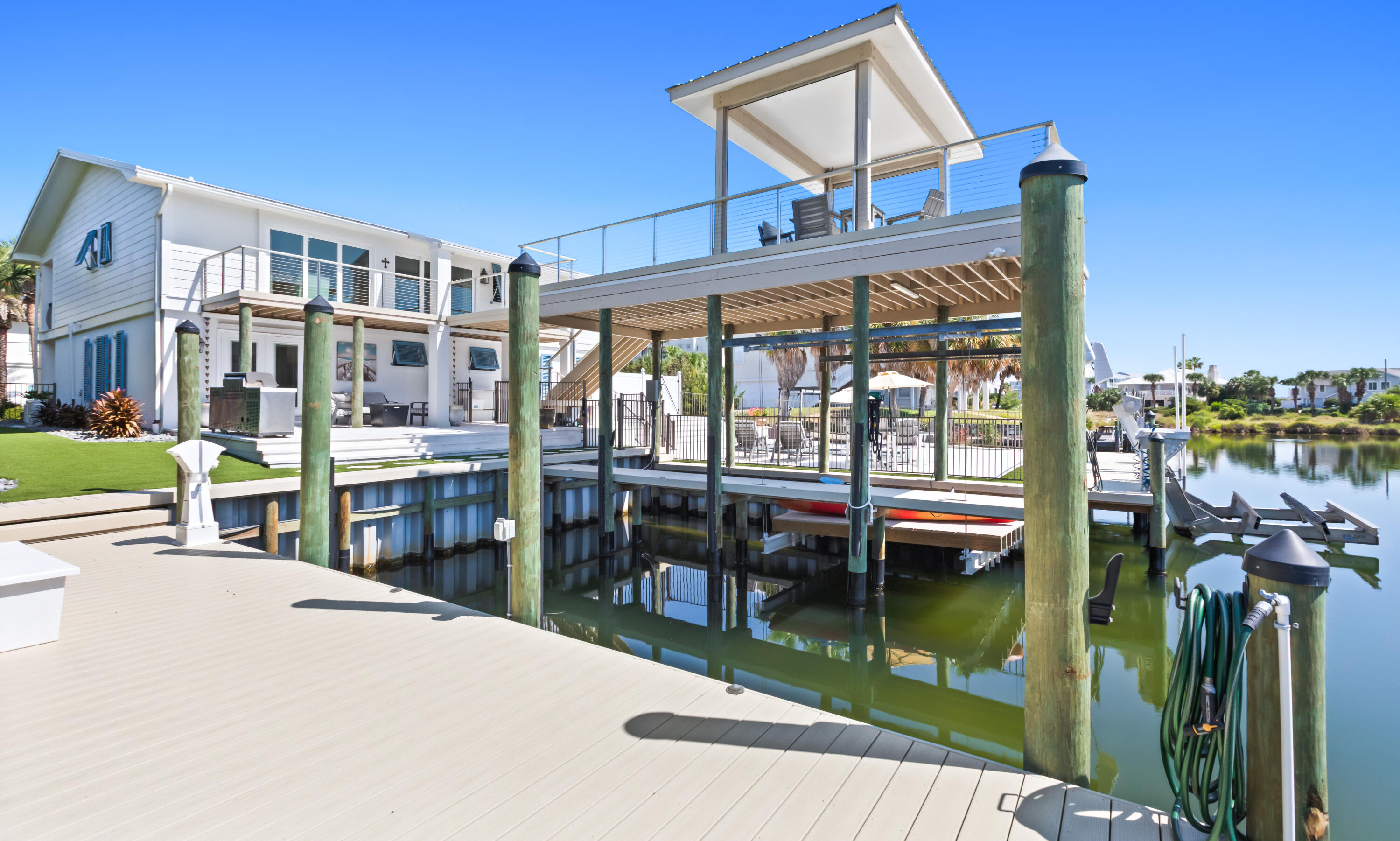 HOLIDAY ISLE - Residential