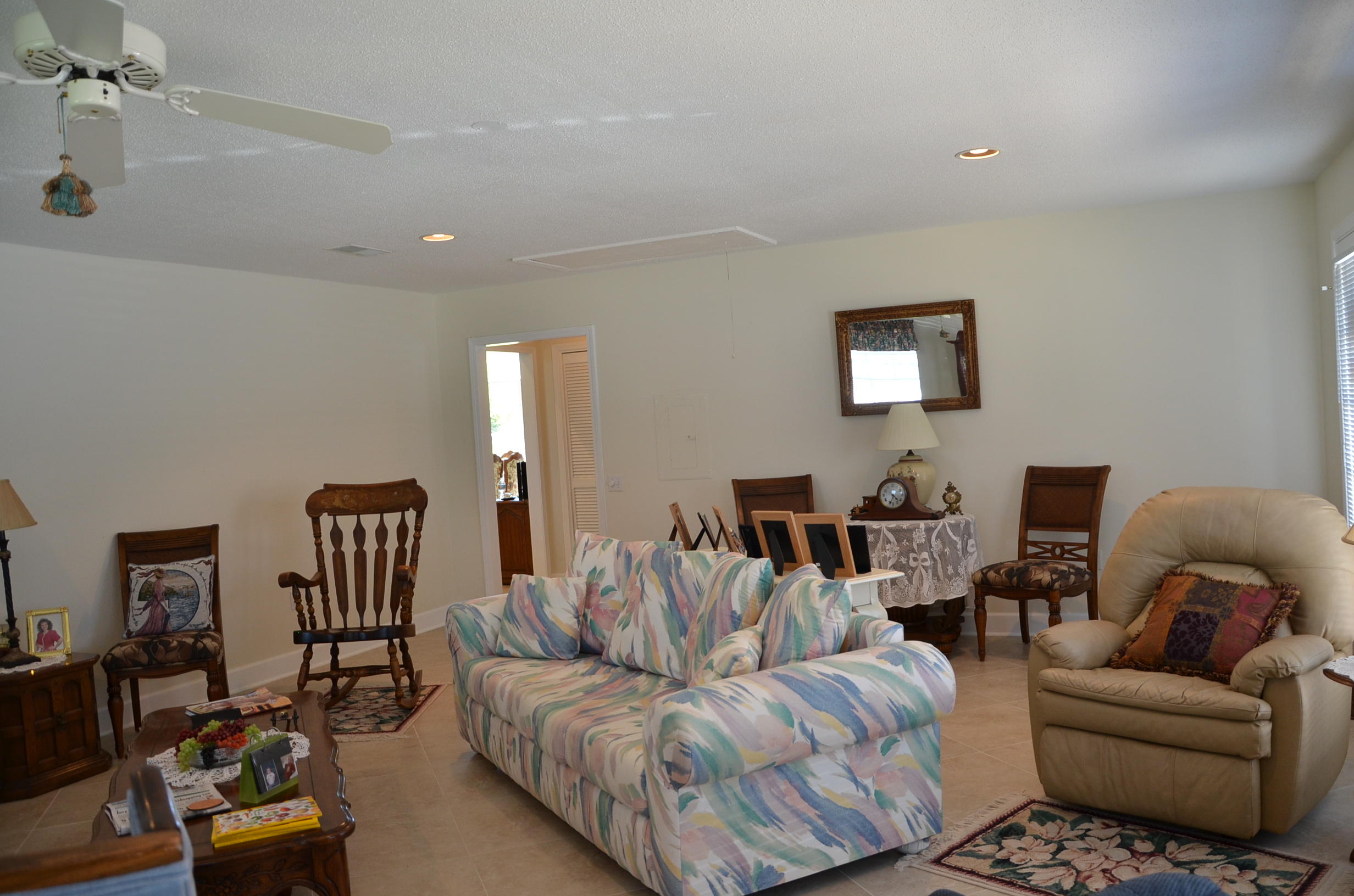 KELL-AIRE GARDENS - Residential