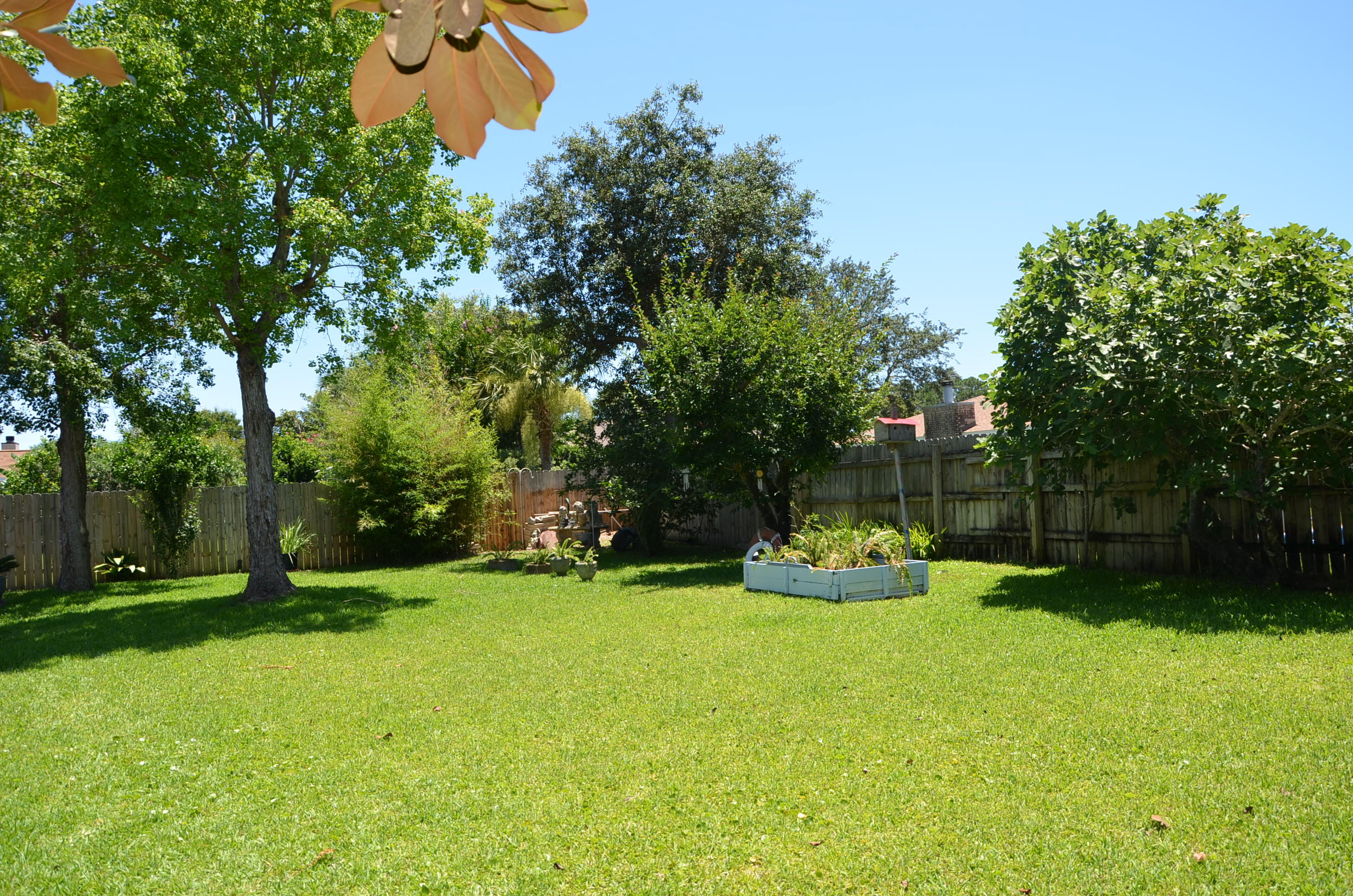 KELL-AIRE GARDENS - Residential