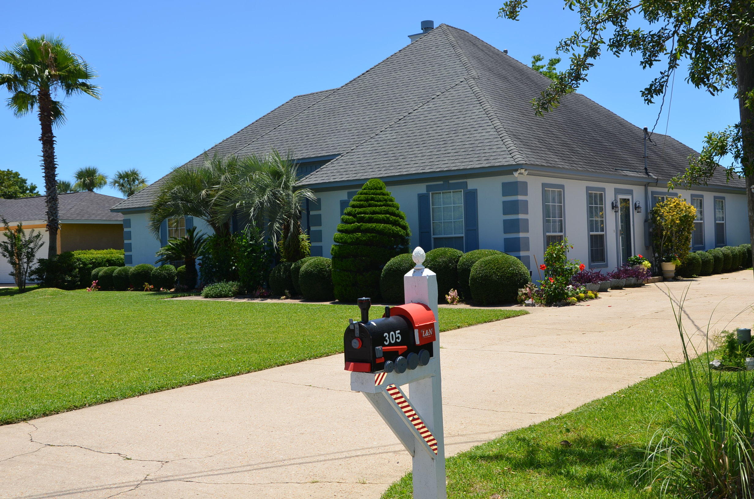 KELL-AIRE GARDENS - Residential