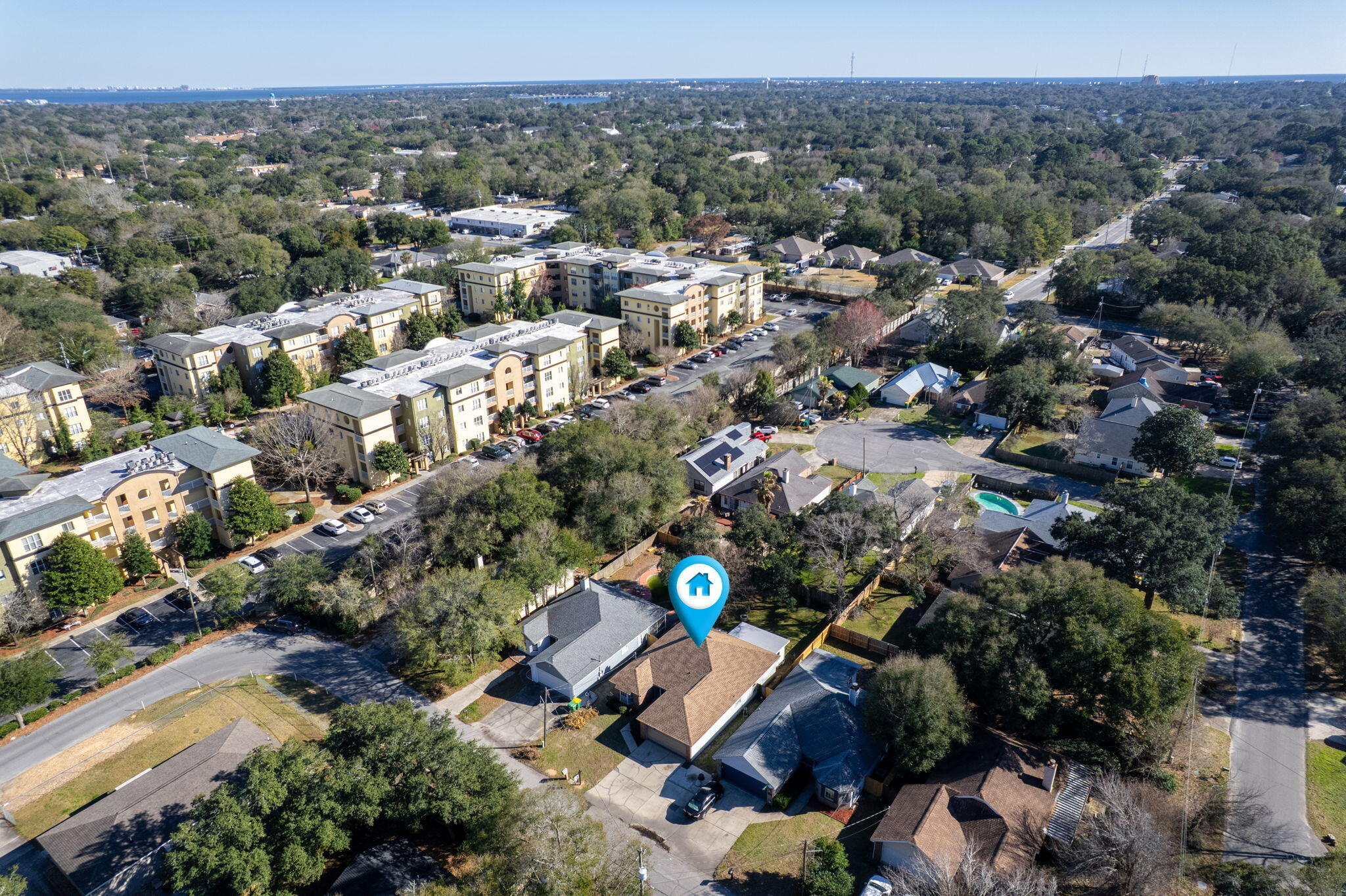 SUMMER TREE - Residential