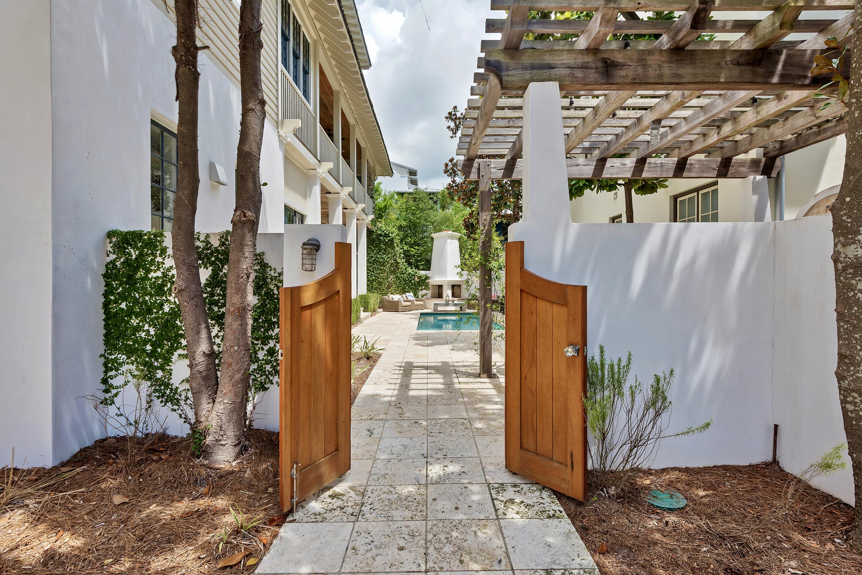 ROSEMARY BEACH - Residential