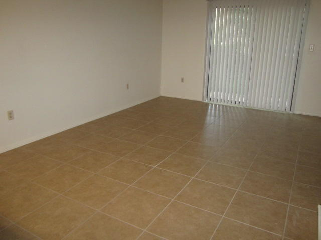 MONTAGE MANOR - Residential Lease