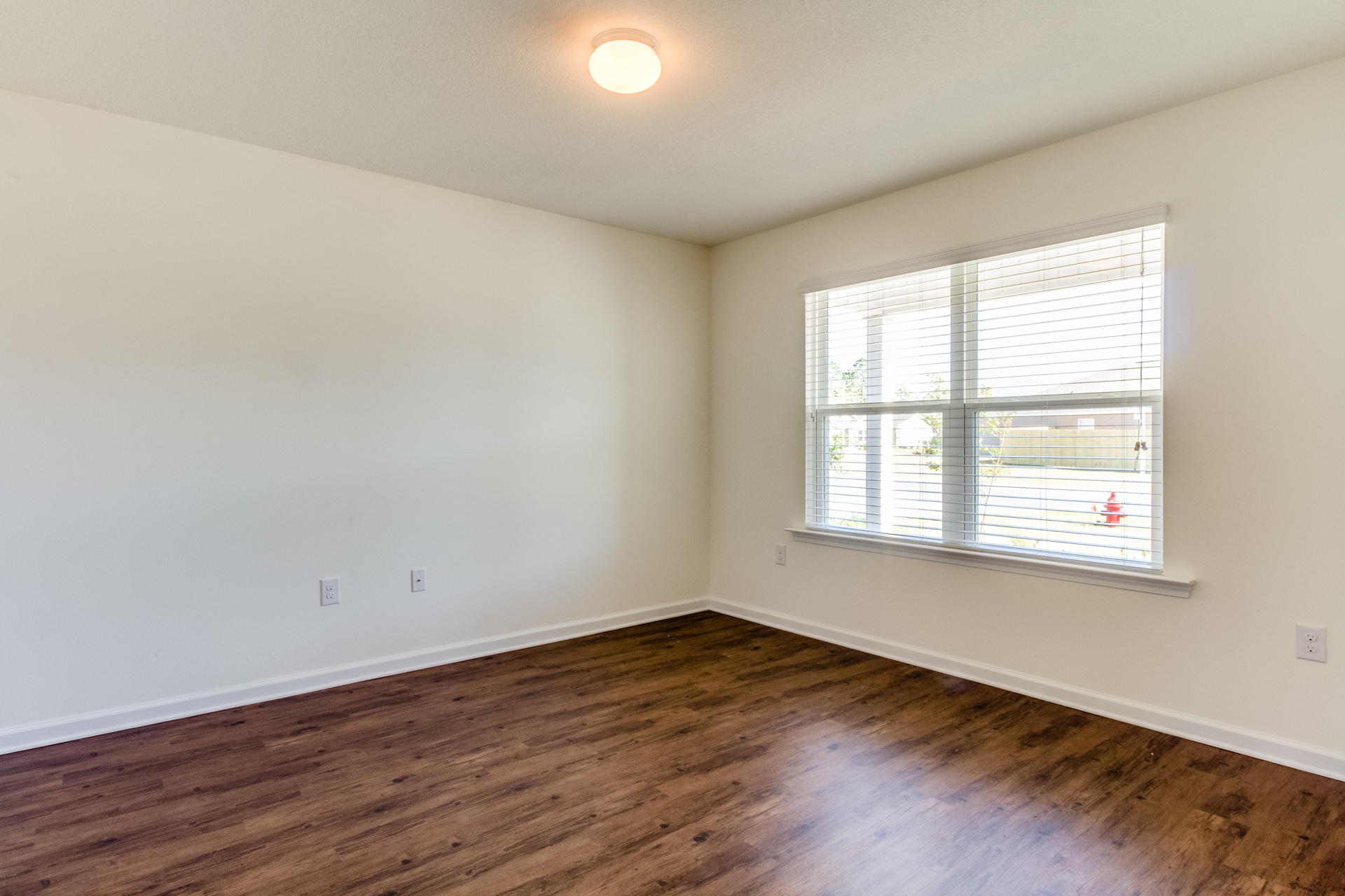 HAMMOCK BAY - MILL COTTAGES - Residential