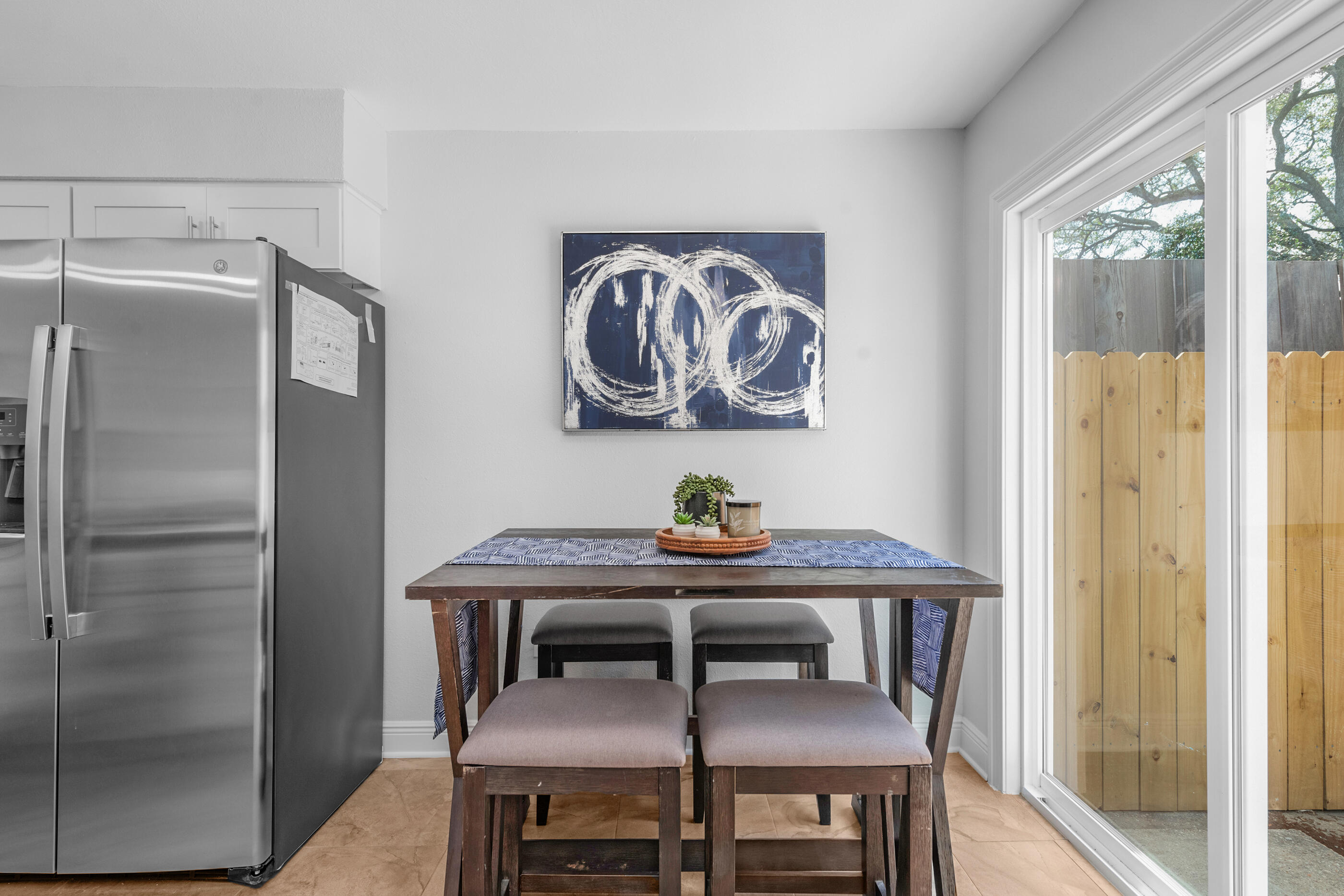 OLYMPIA COURT - Residential