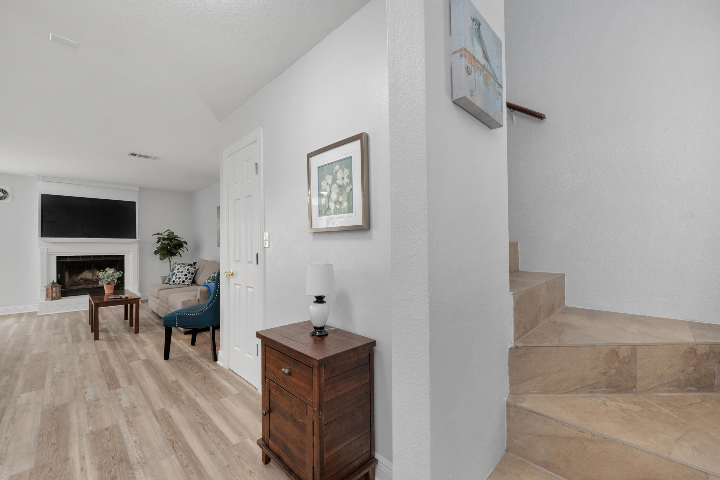 OLYMPIA COURT - Residential