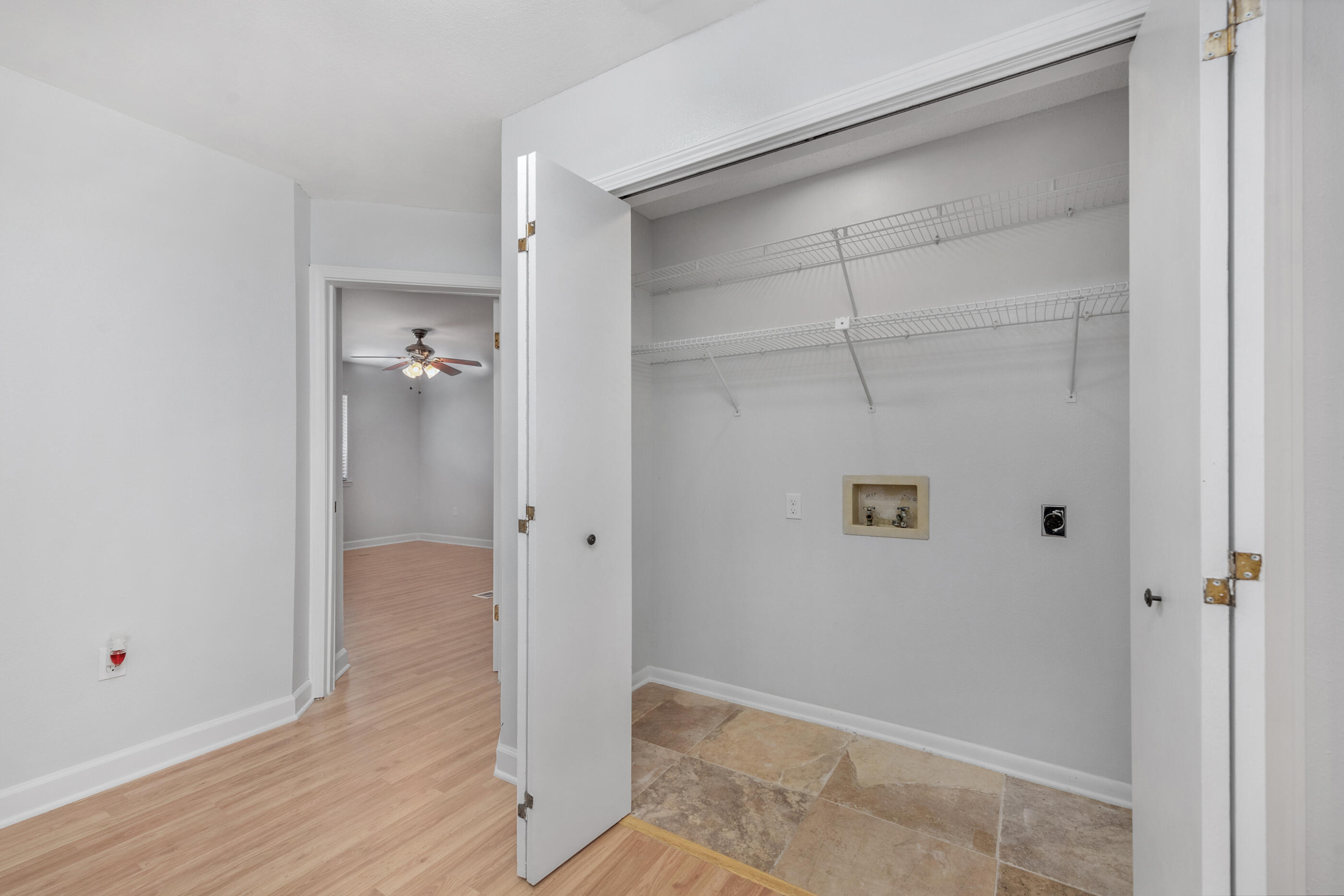 OLYMPIA COURT - Residential