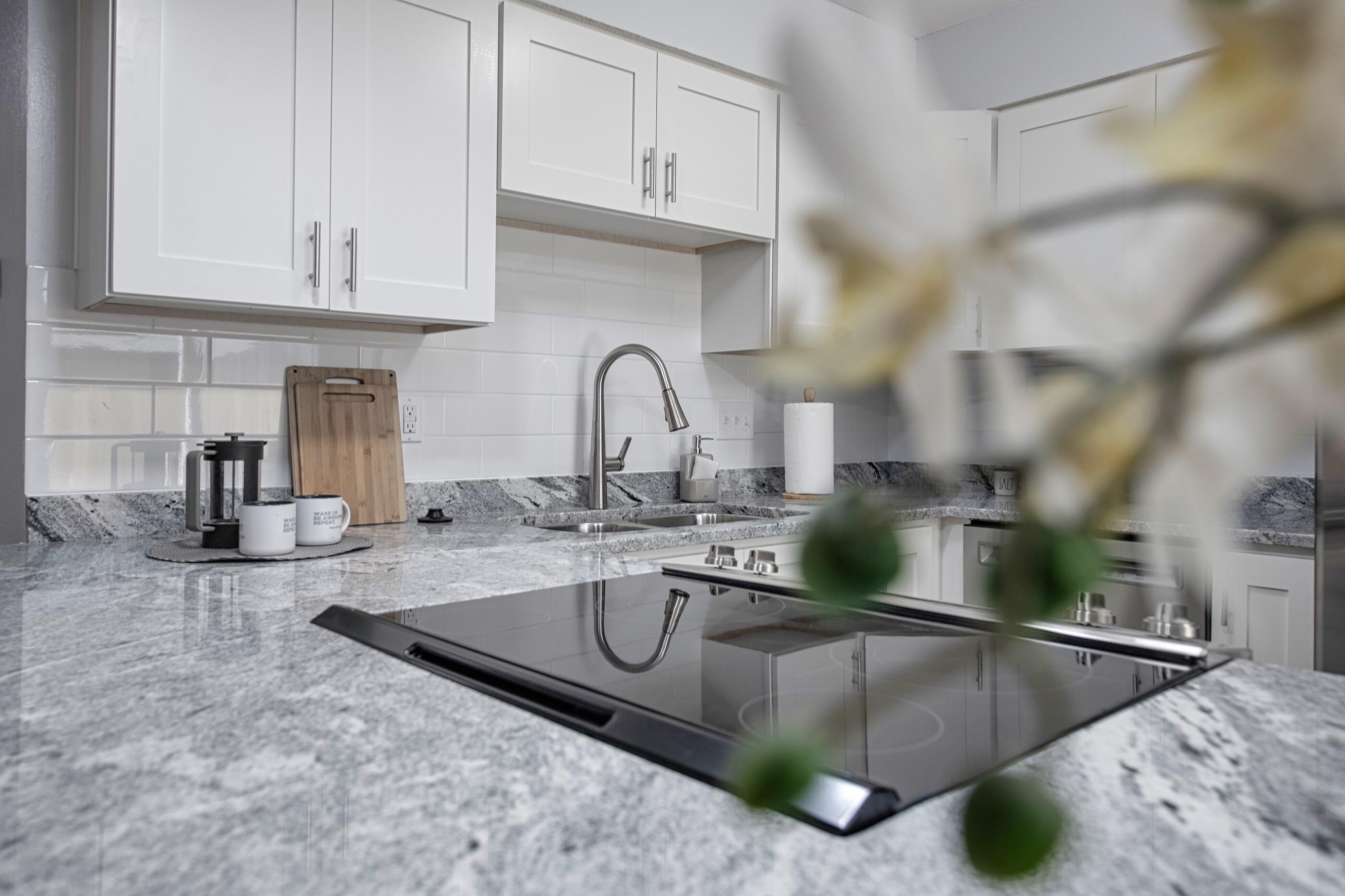 OLYMPIA COURT - Residential