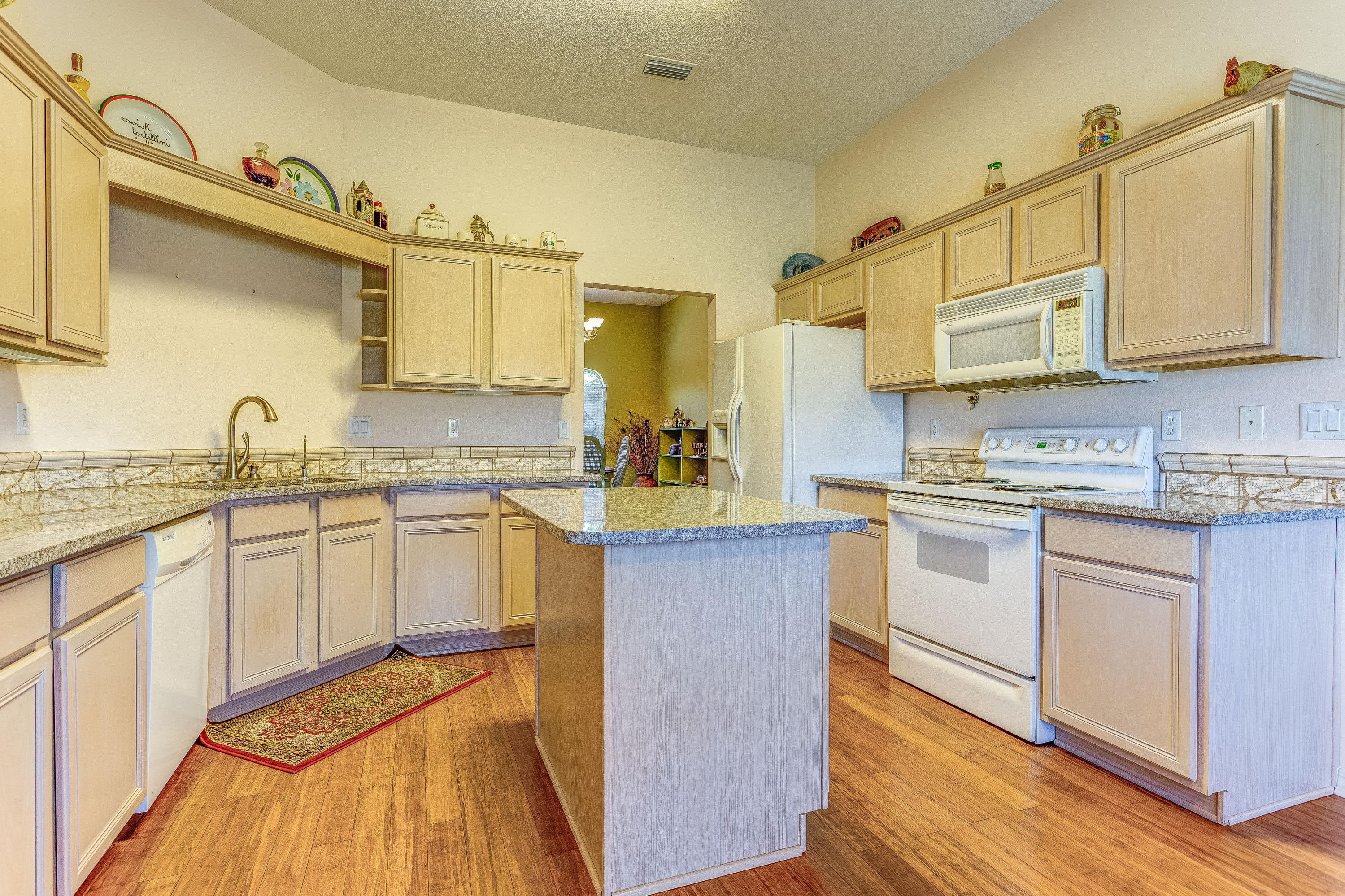 WESTVIEW ESTATES PH 3 - Residential