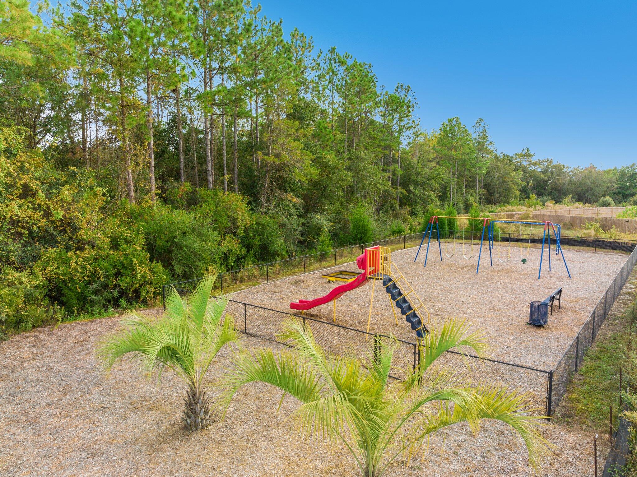 CROSS CREEK - Residential Lease