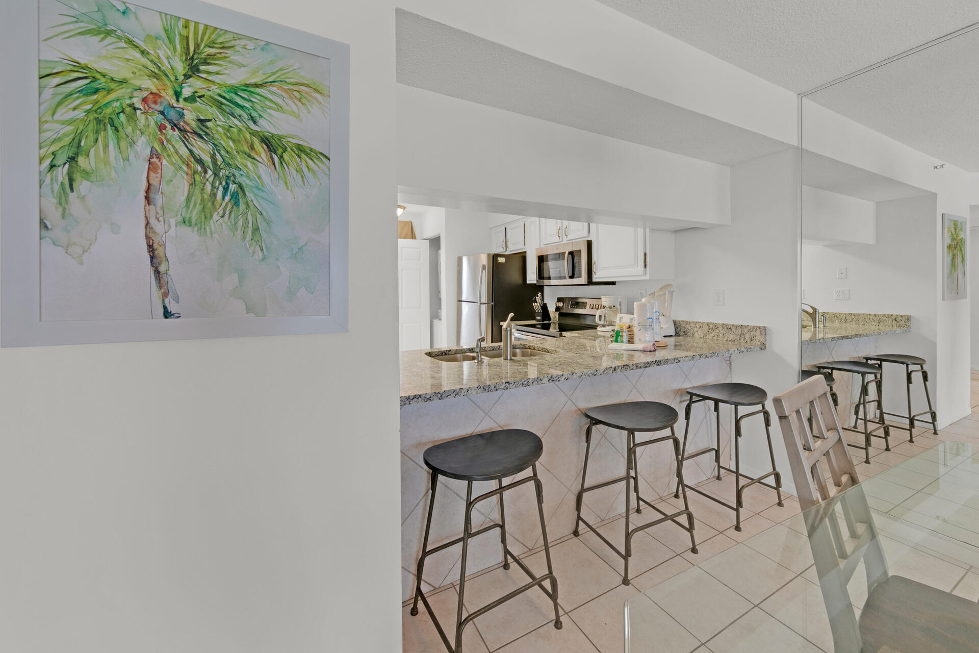 EMERALD TOWERS CONDO - Residential