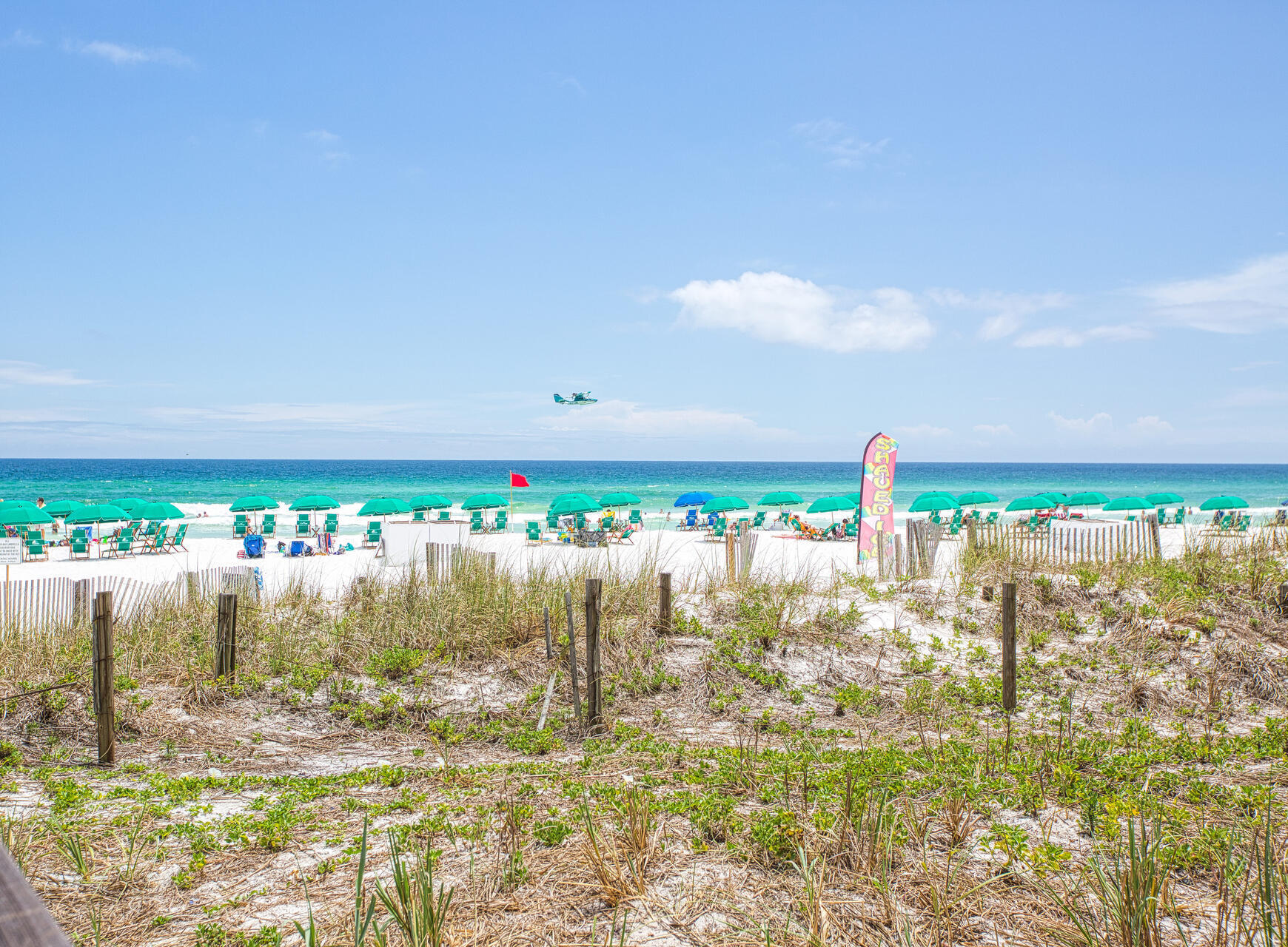 EMERALD TOWERS CONDO - Residential