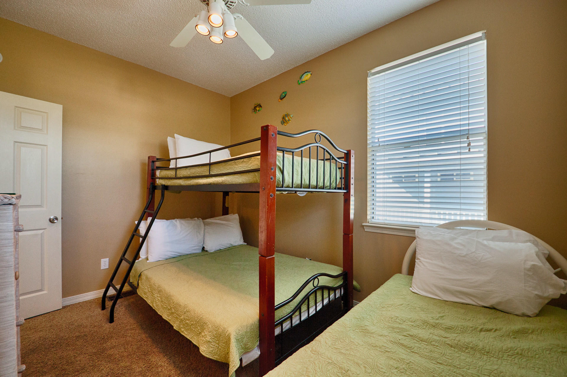 CRYSTAL BEACH - Residential