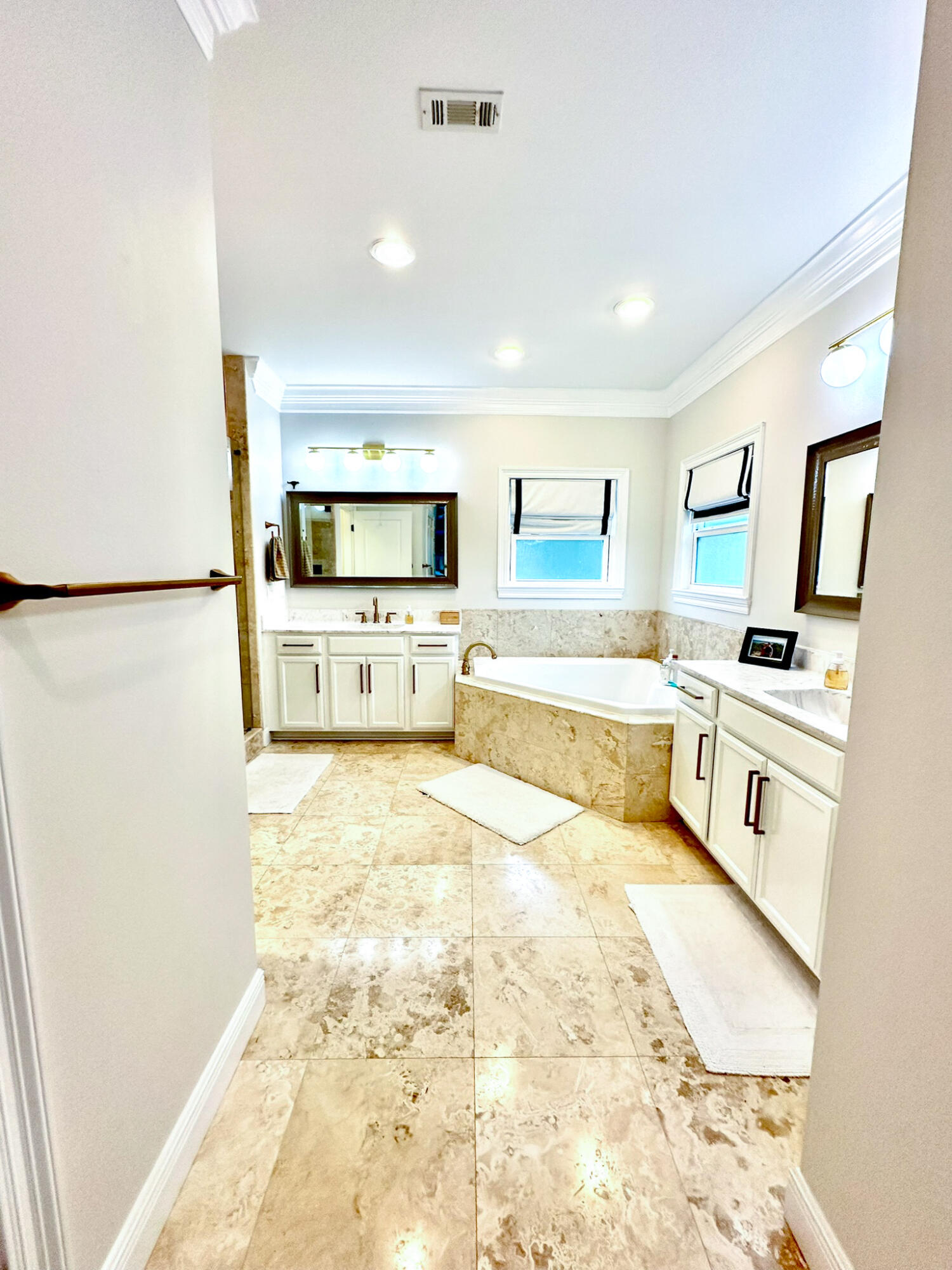 Embank Estates - Residential