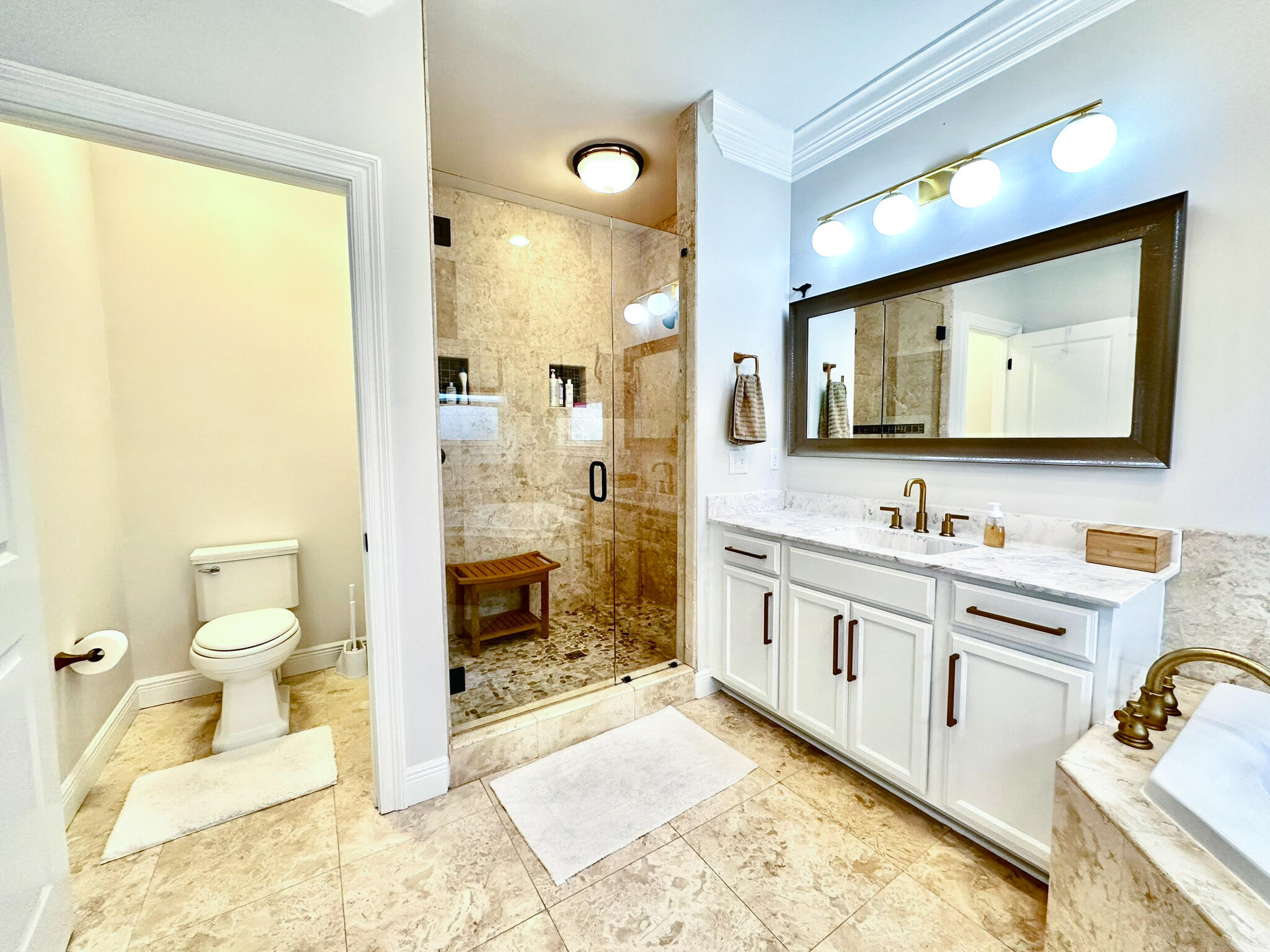 Embank Estates - Residential