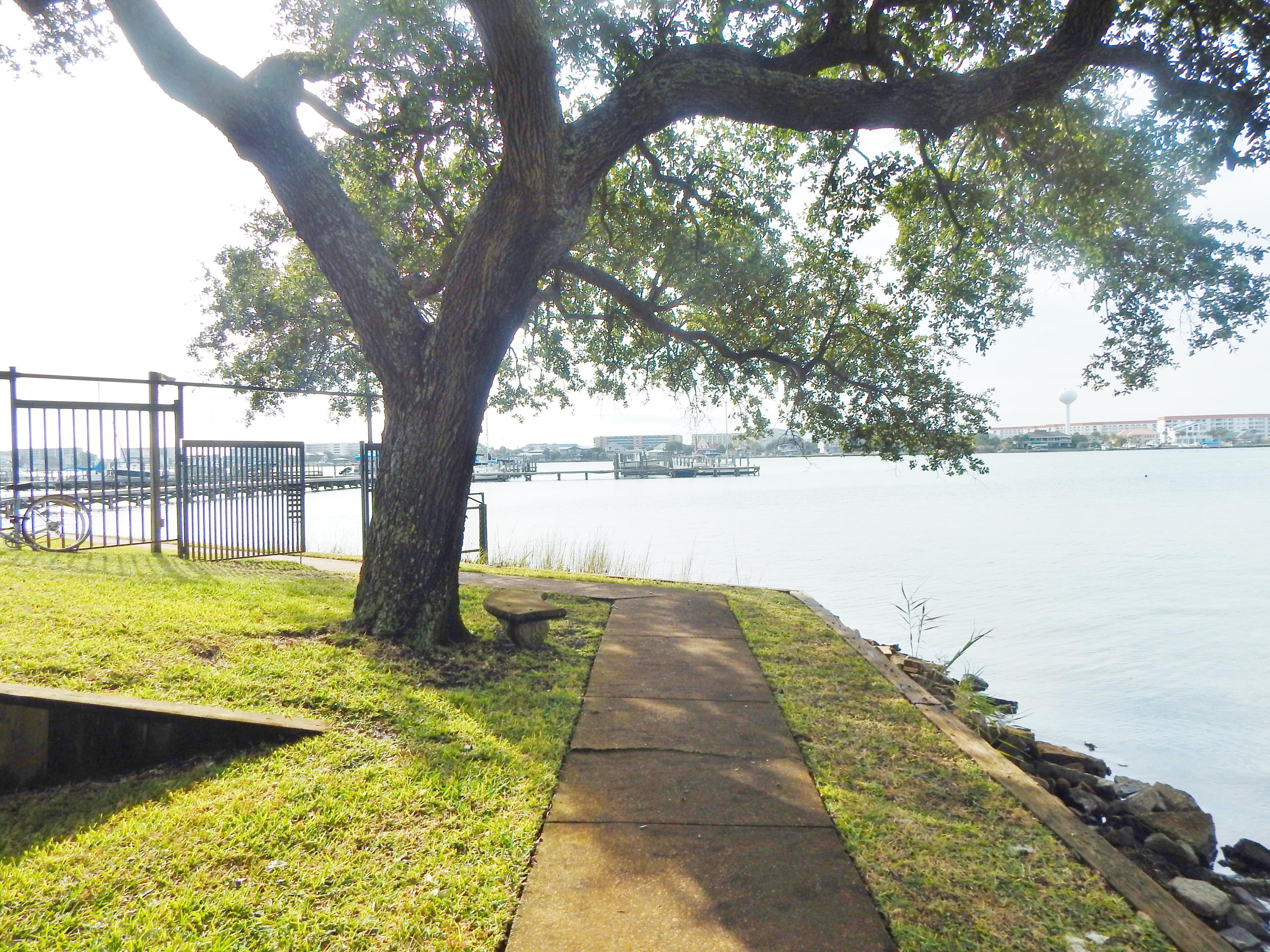 PIRATES BAY PH 1 - Residential