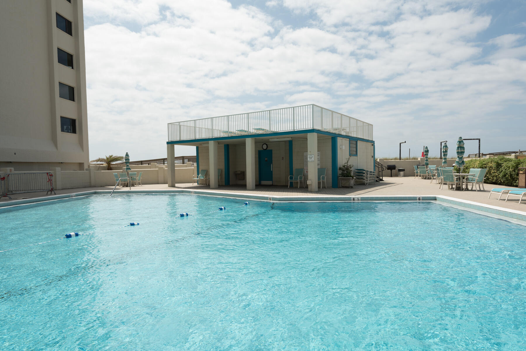 INLET REEF CLUB CONDO - Residential