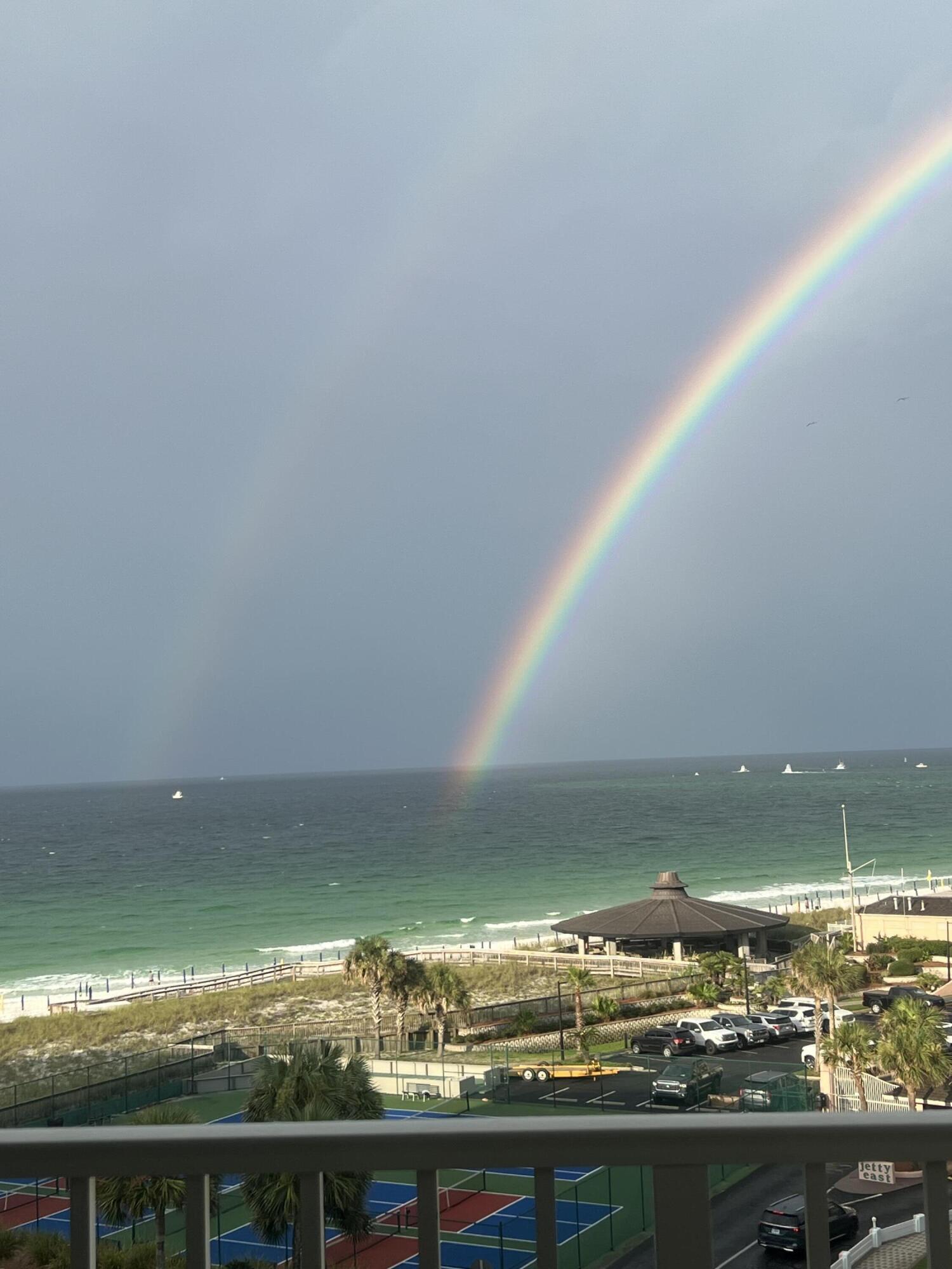 INLET REEF CLUB CONDO - Residential
