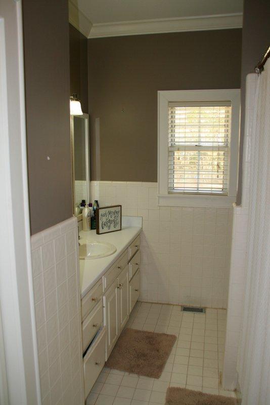 PINE SHORES - Residential