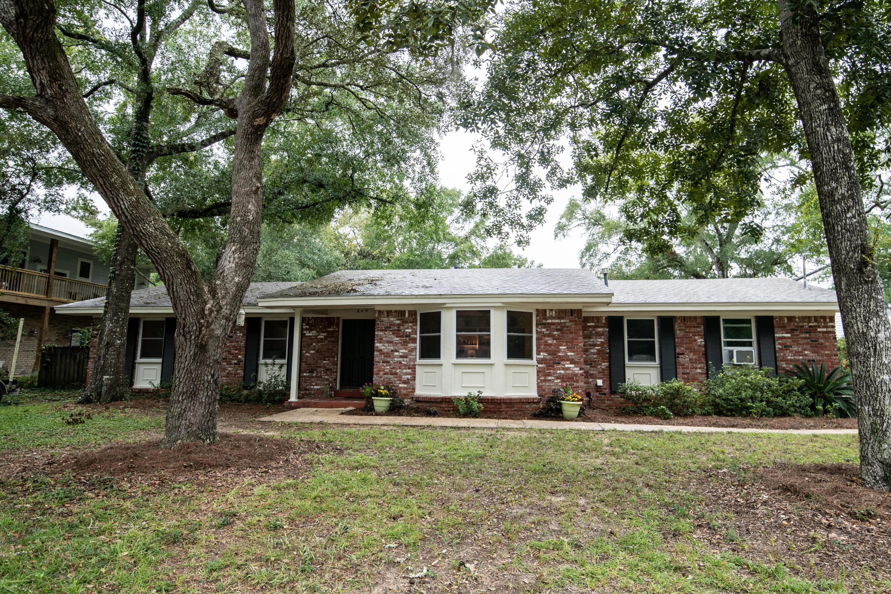 VALPARAISO PLAT 06 - Residential