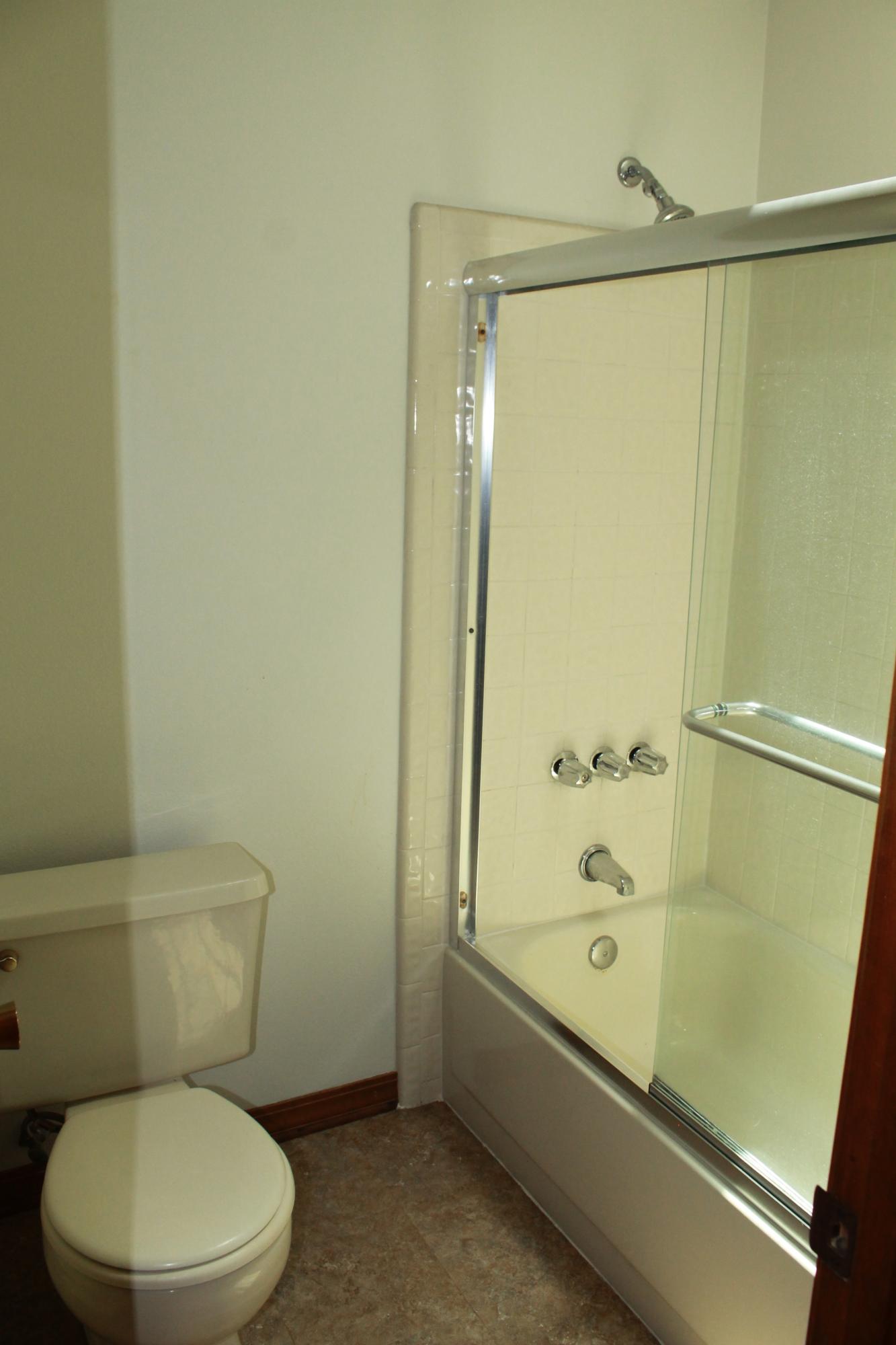 CARIBBEAN VILLAGE EAST 3 - Residential Lease