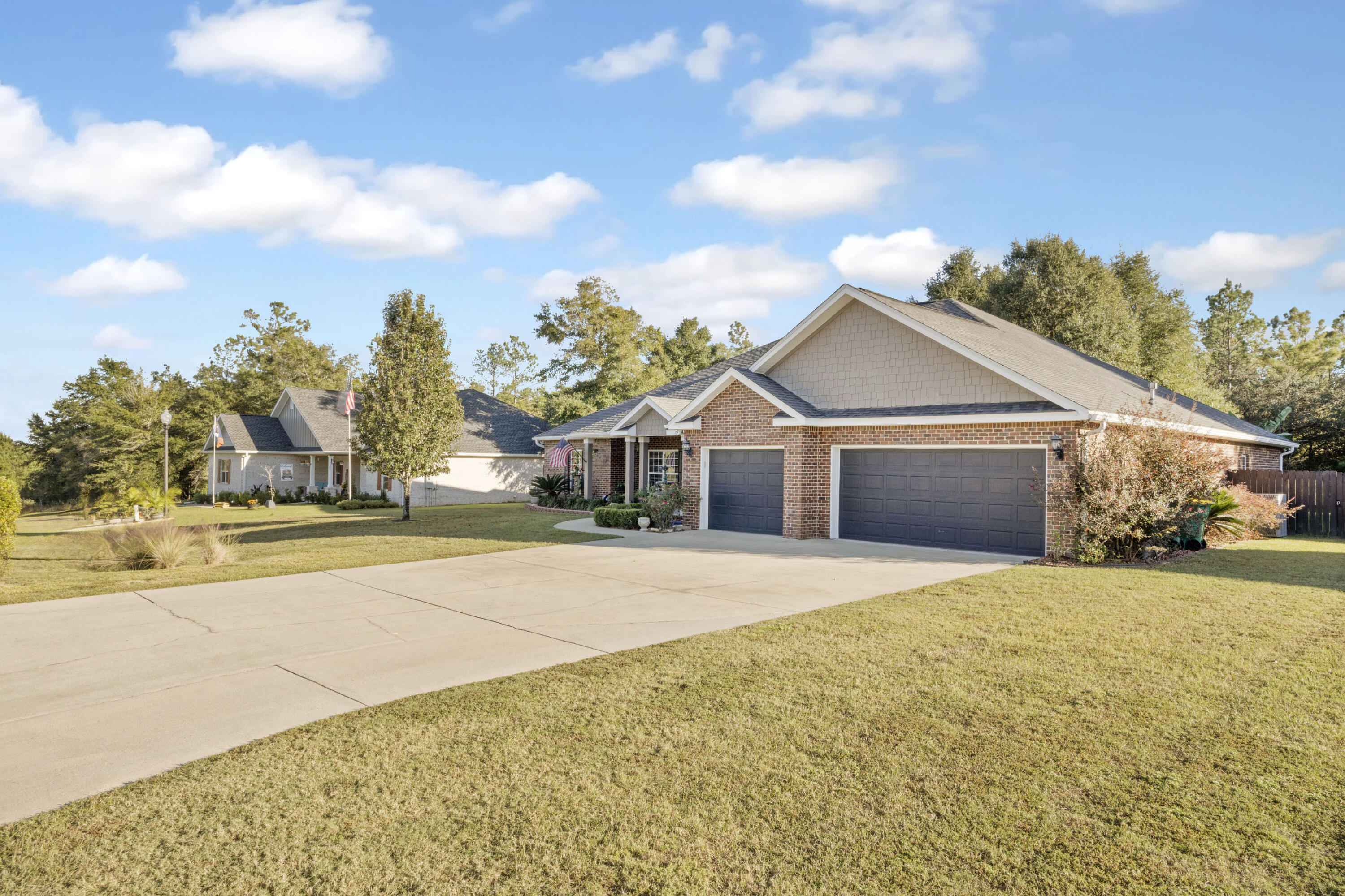 5774 Wayne Rogers Road