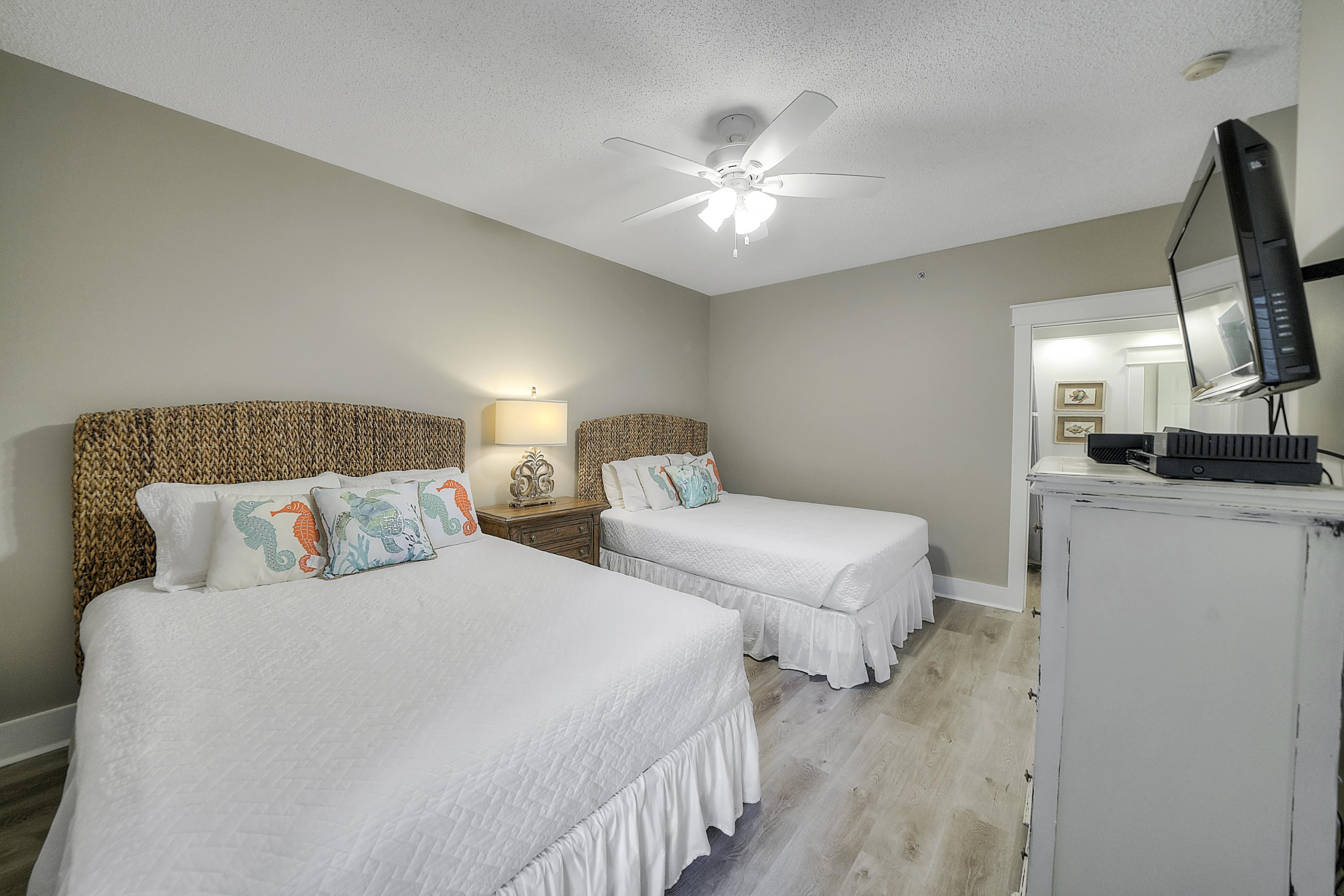 HIGH POINTE RESORT CONDO - Residential