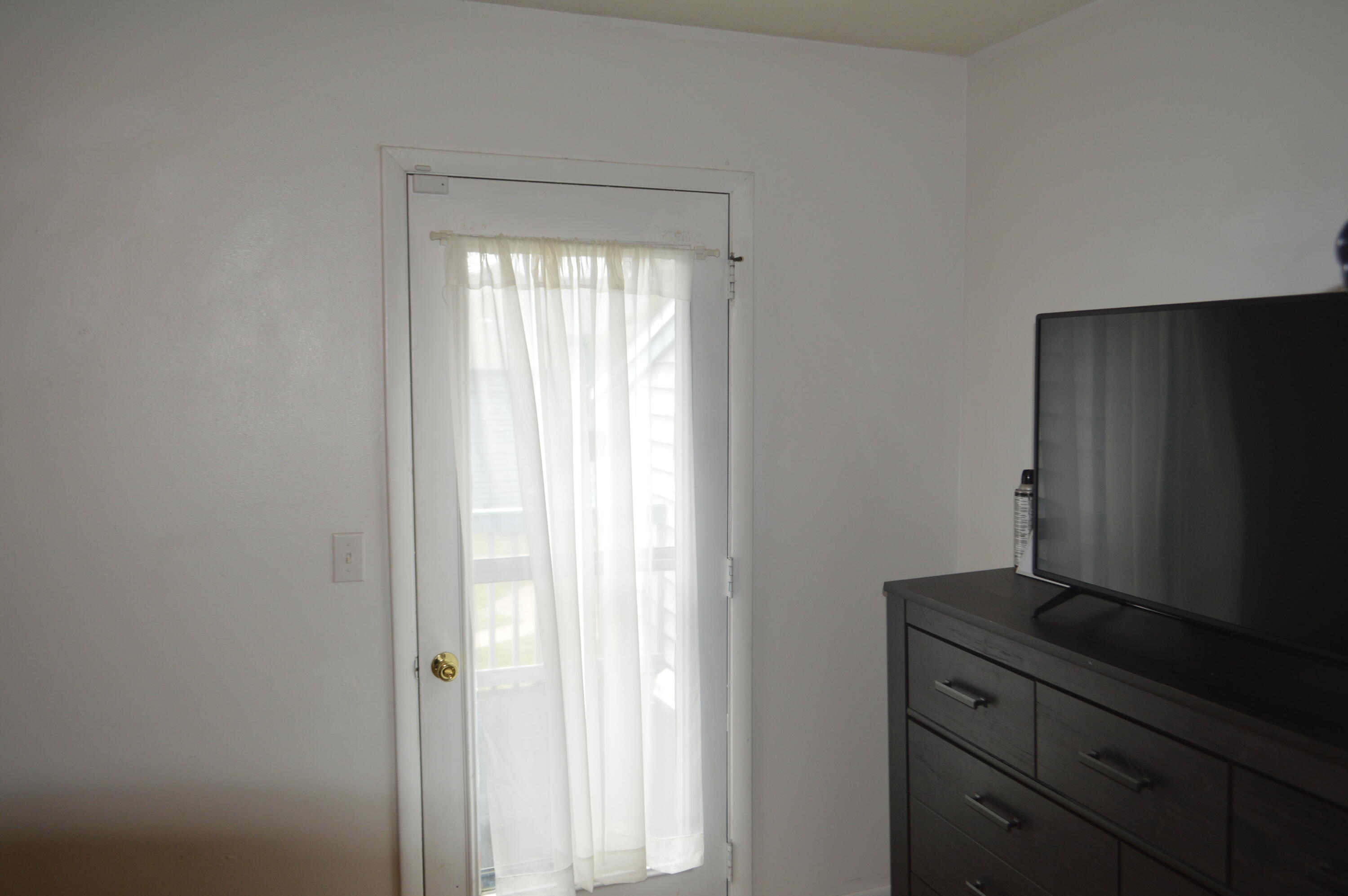 BROWNSVILLE STATION 3 - Residential Lease