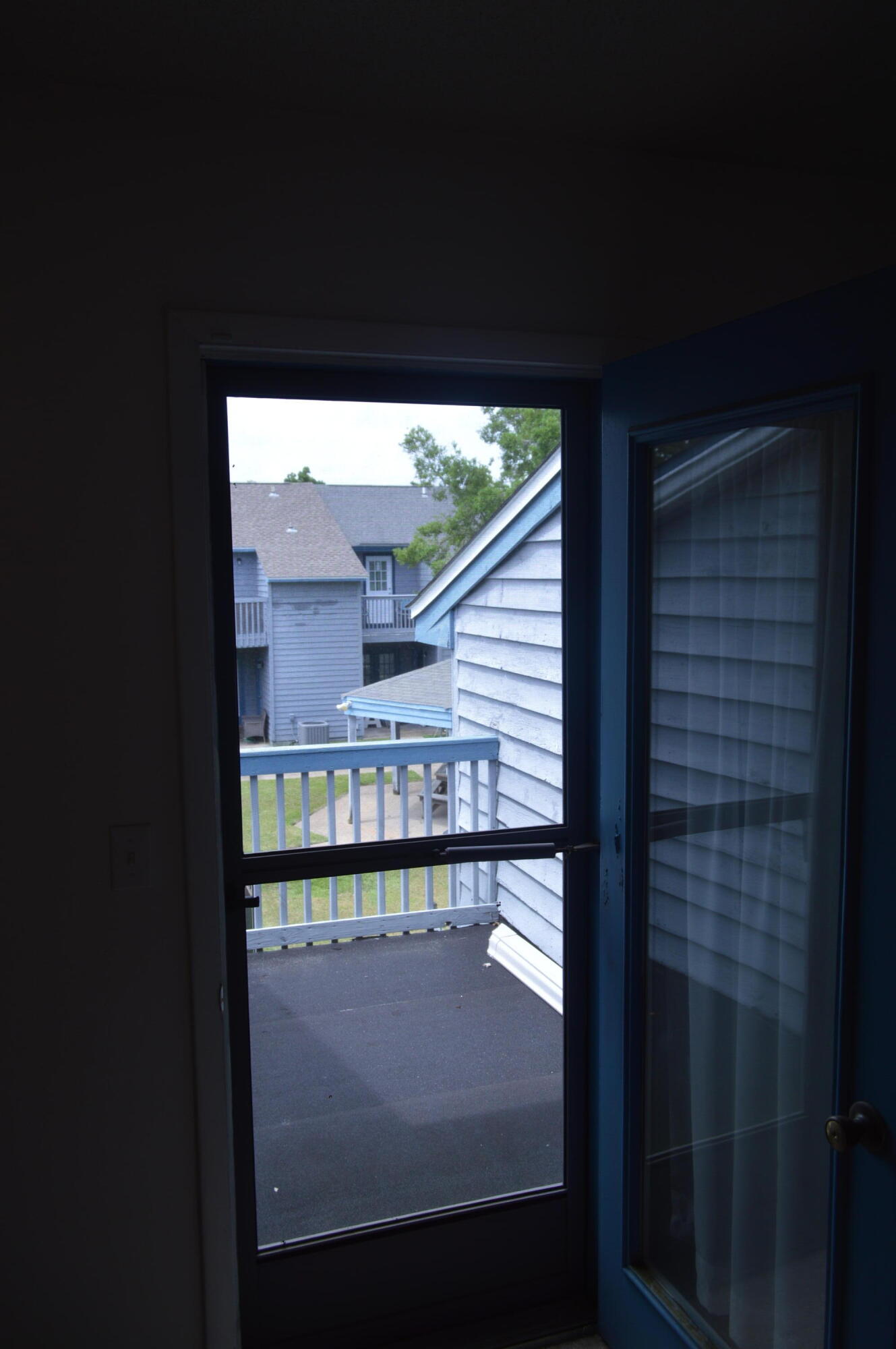 BROWNSVILLE STATION 3 - Residential Lease