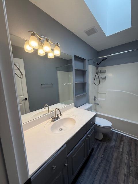 FOREST COVE 1ST ADDN - Residential Lease