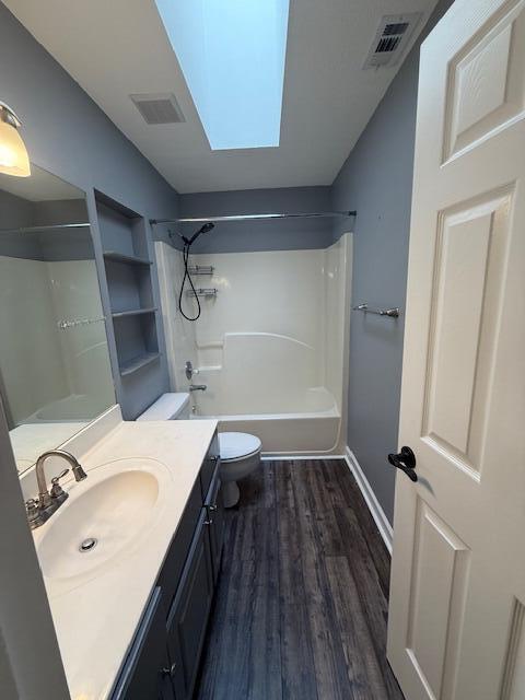 FOREST COVE 1ST ADDN - Residential Lease