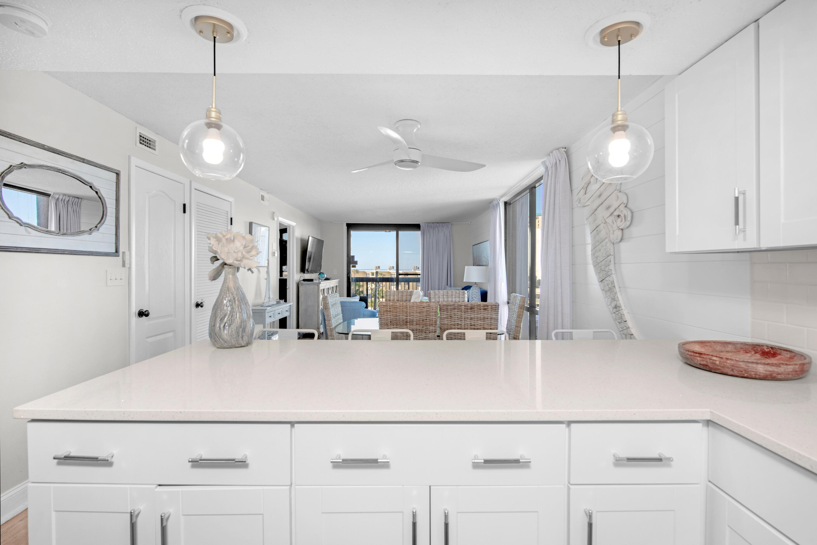 SUNDESTIN INTERNATIONAL CONDO - Residential