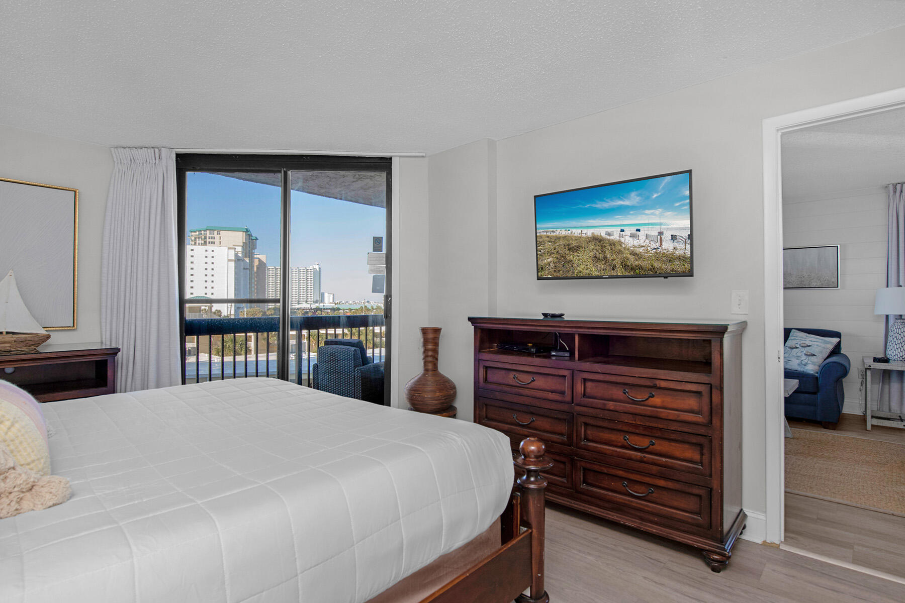 SUNDESTIN INTERNATIONAL CONDO - Residential