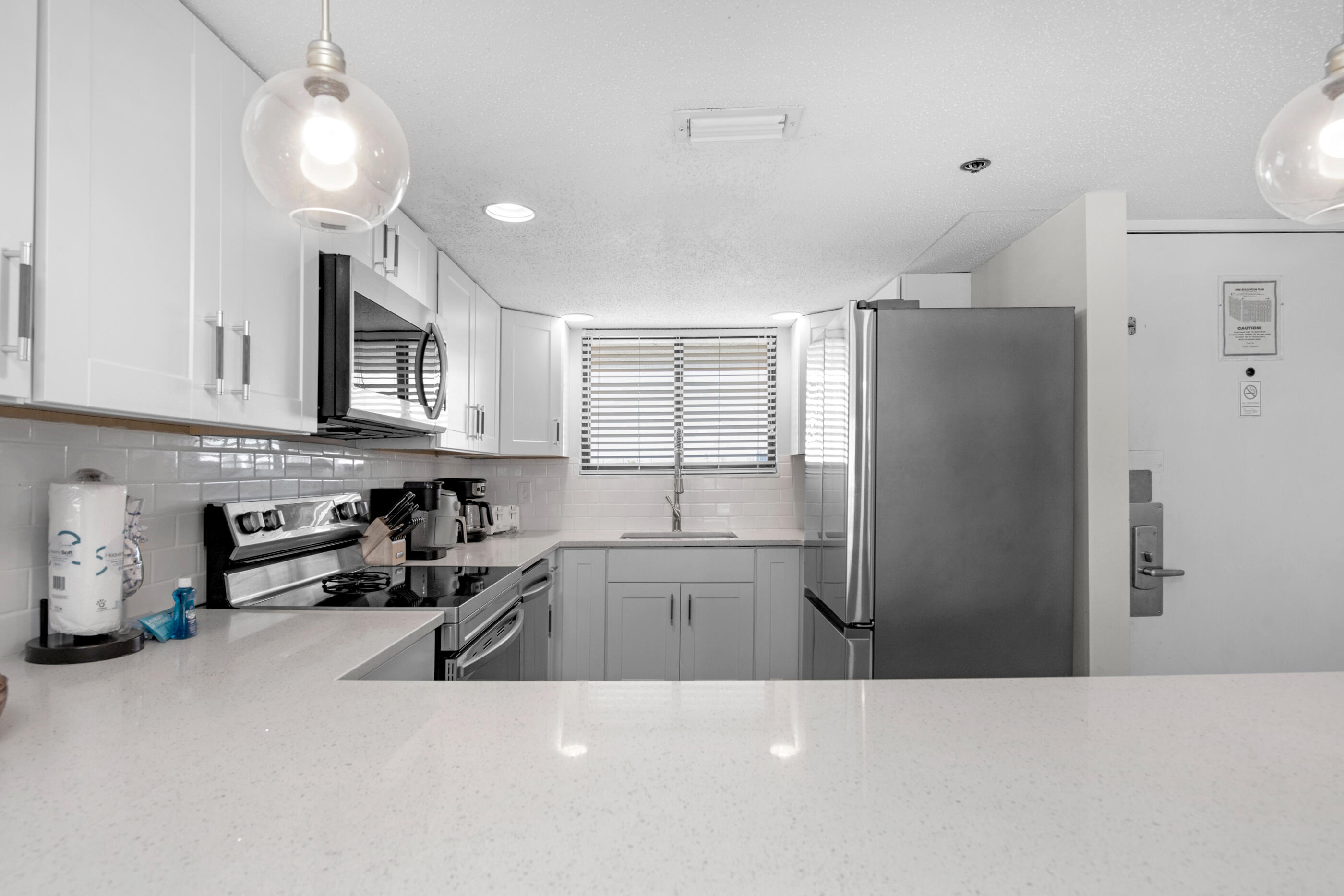 SUNDESTIN INTERNATIONAL CONDO - Residential
