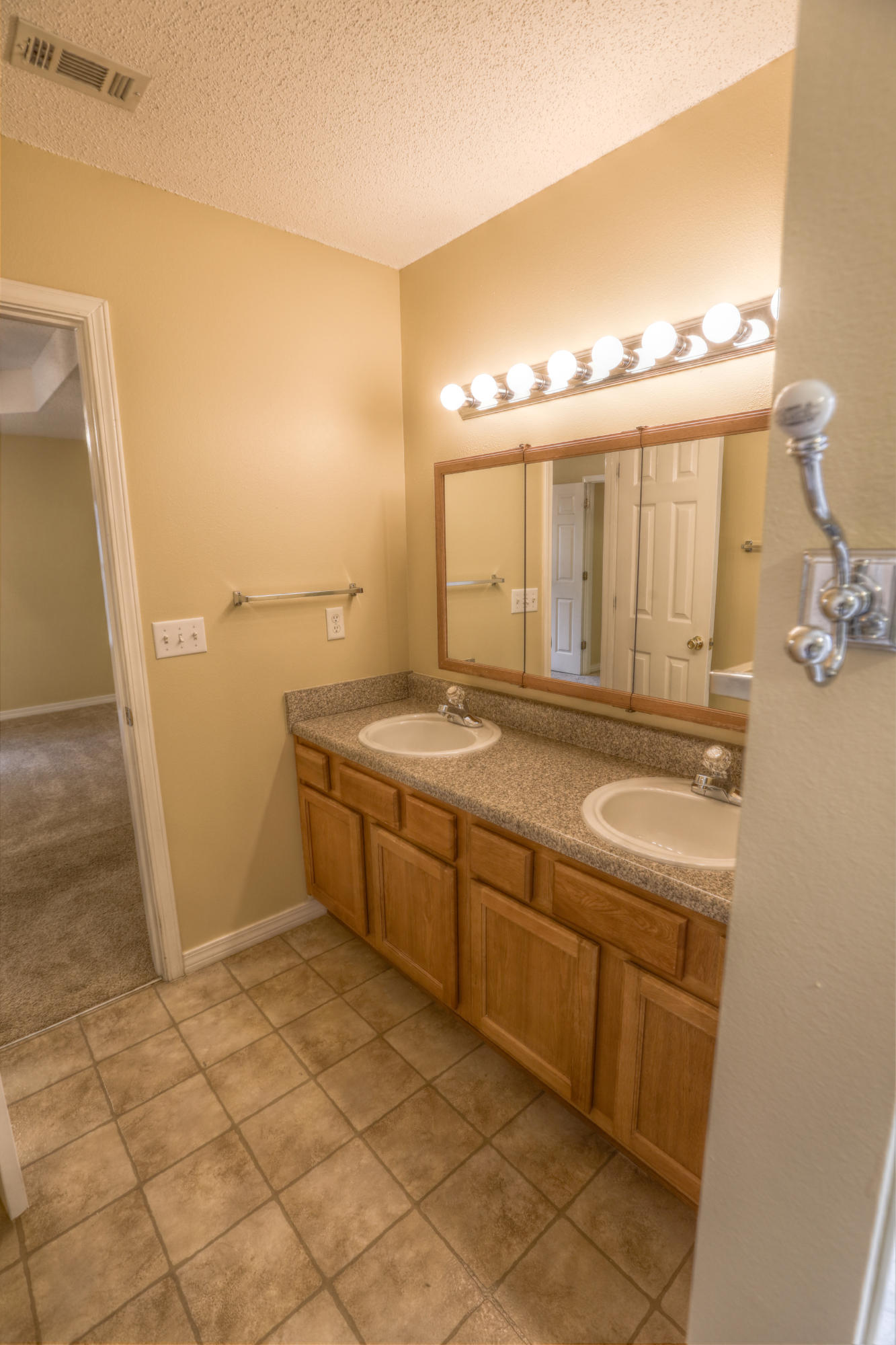 Pine Knoll - Residential