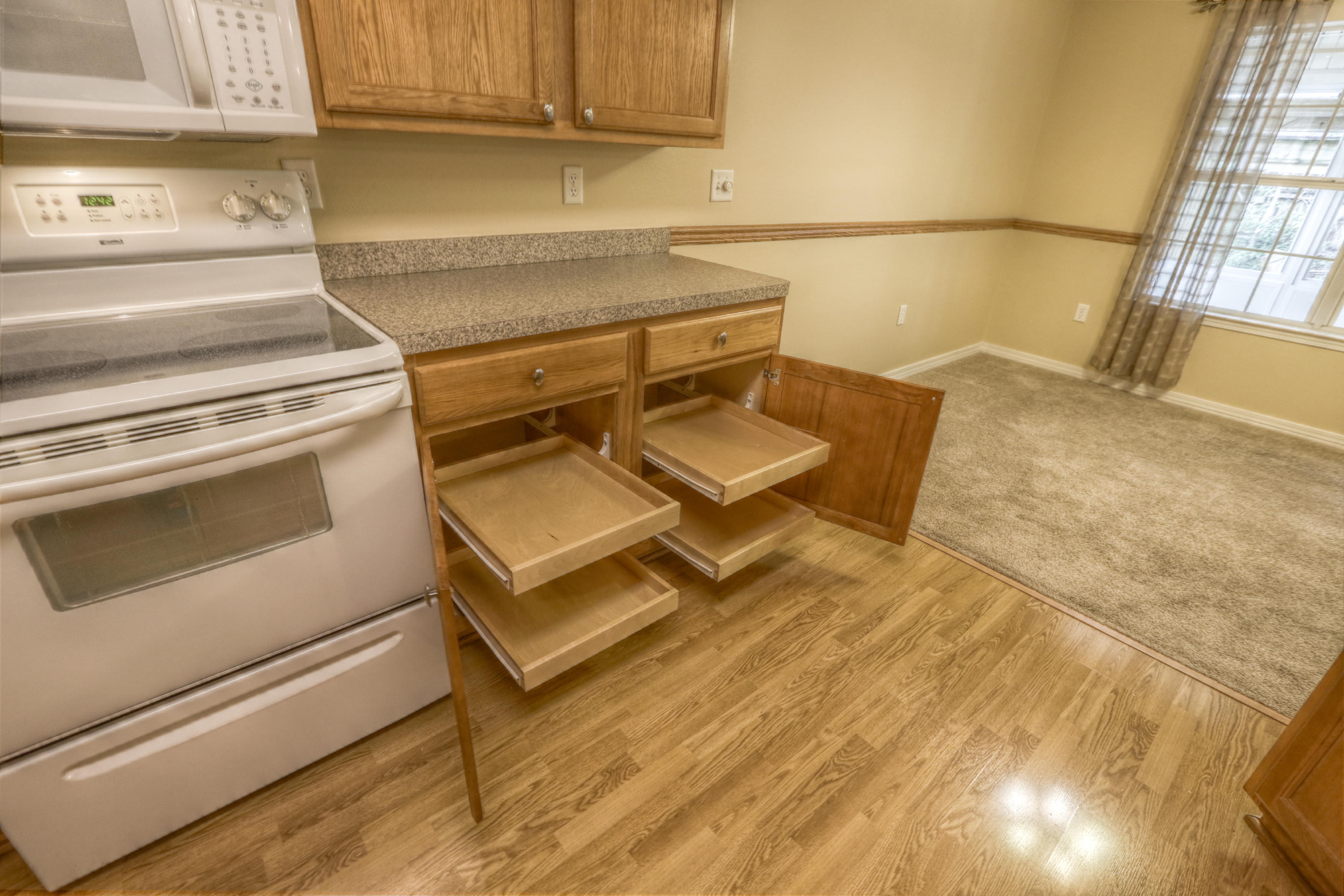 Pine Knoll - Residential