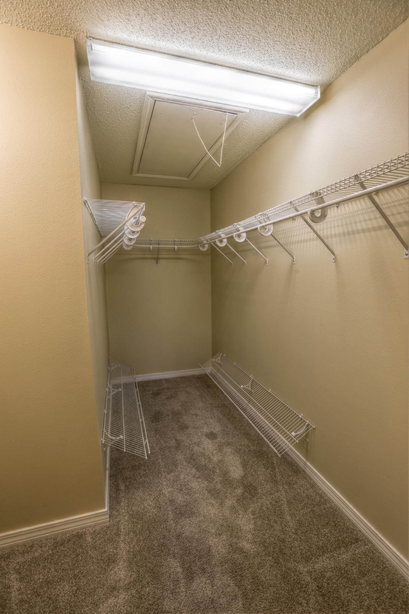 Pine Knoll - Residential