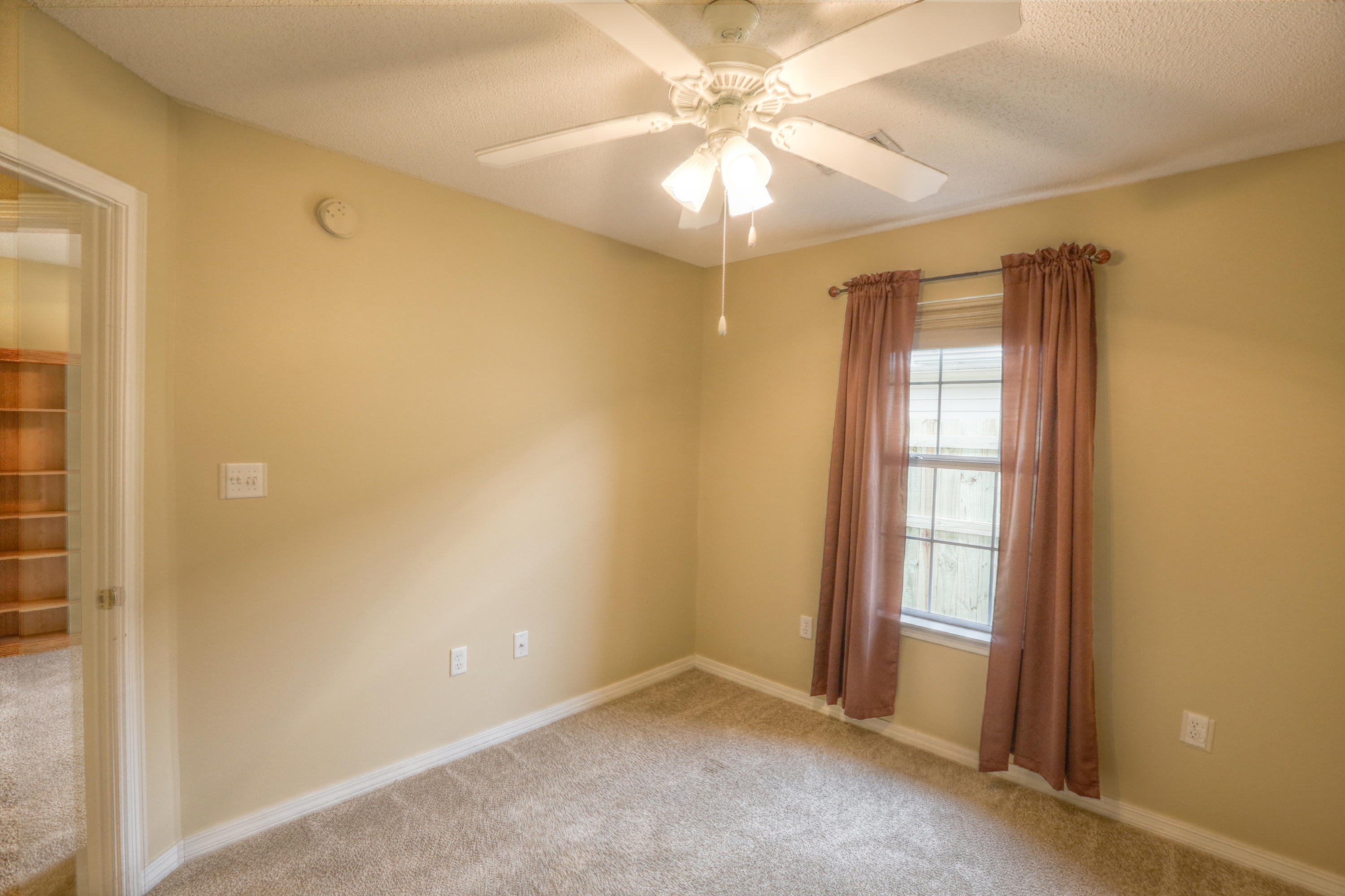 Pine Knoll - Residential