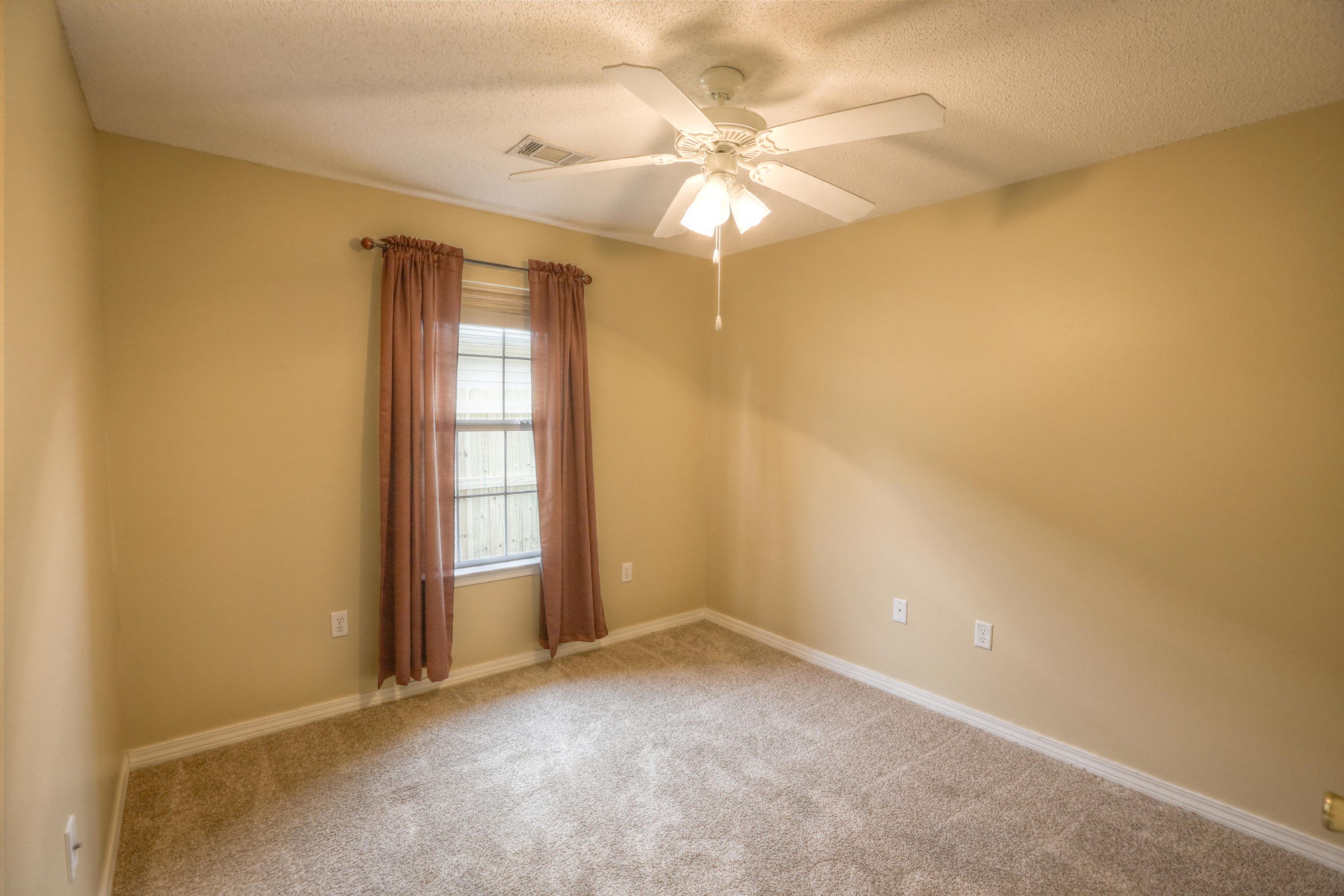 Pine Knoll - Residential