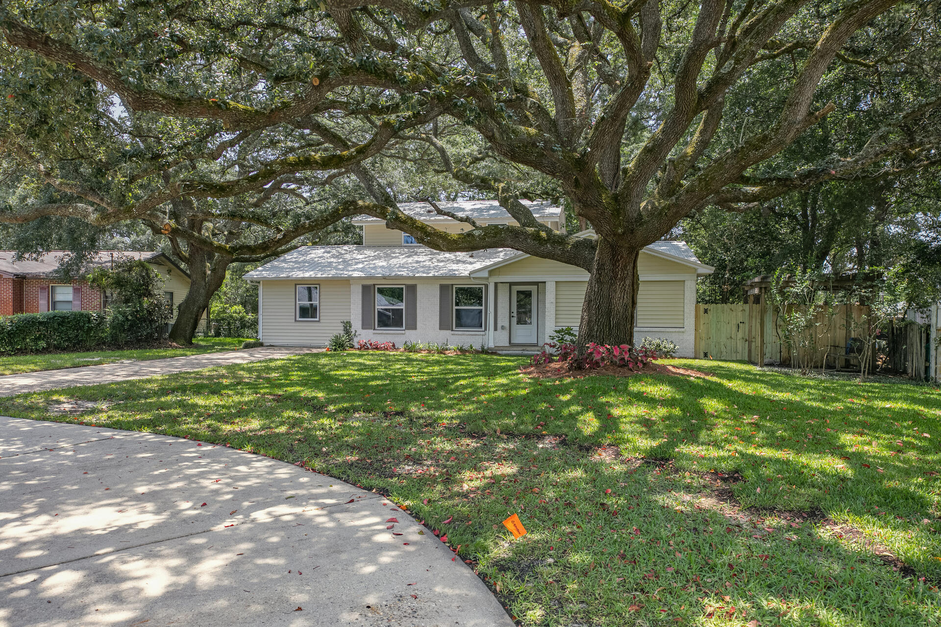 SANTA MARKELLA - Residential