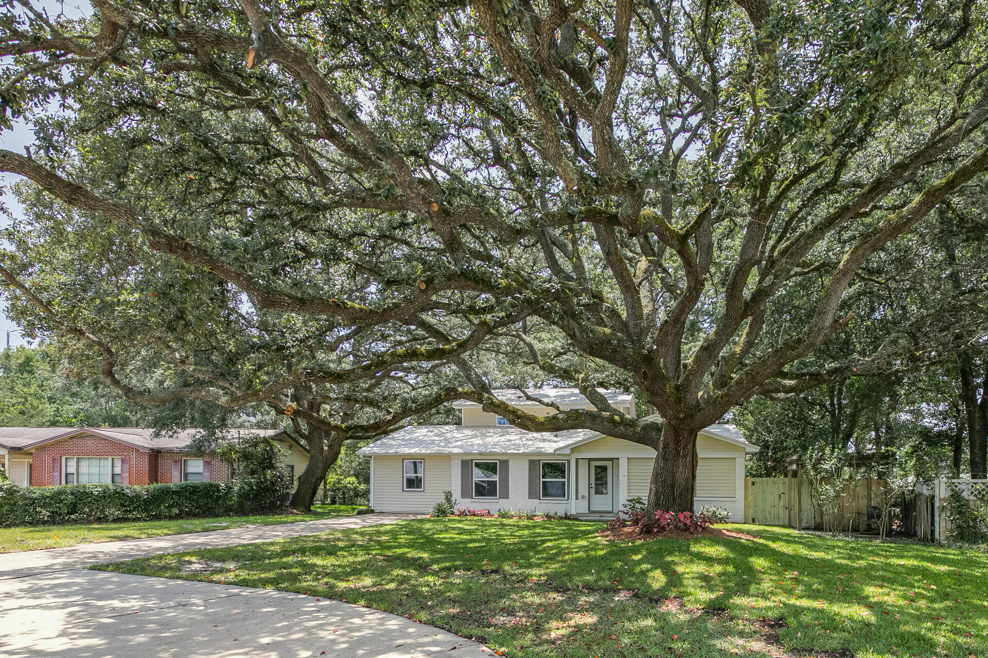 SANTA MARKELLA - Residential