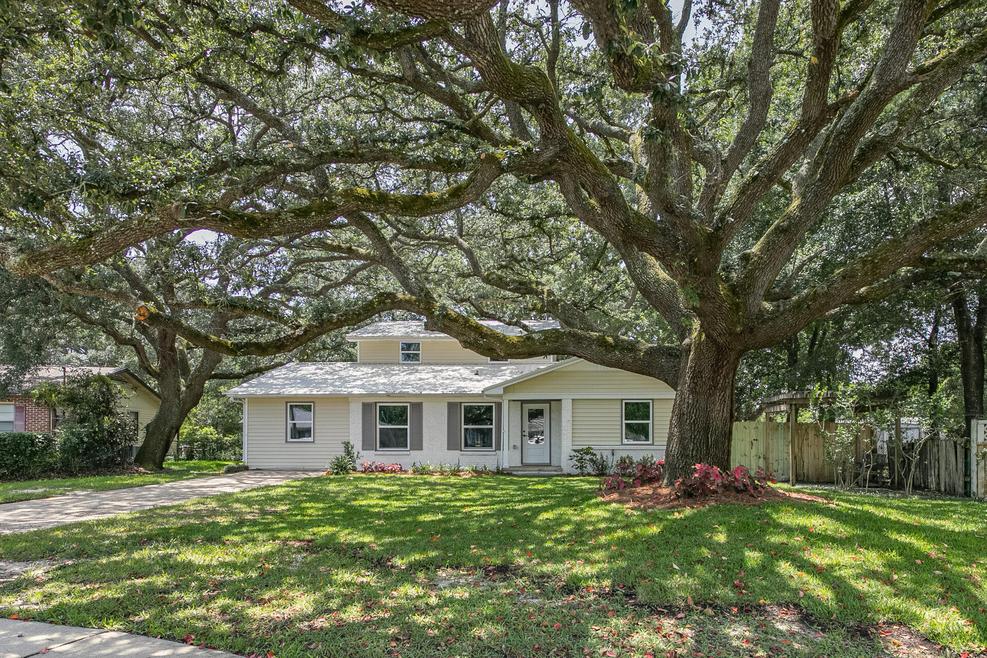 SANTA MARKELLA - Residential